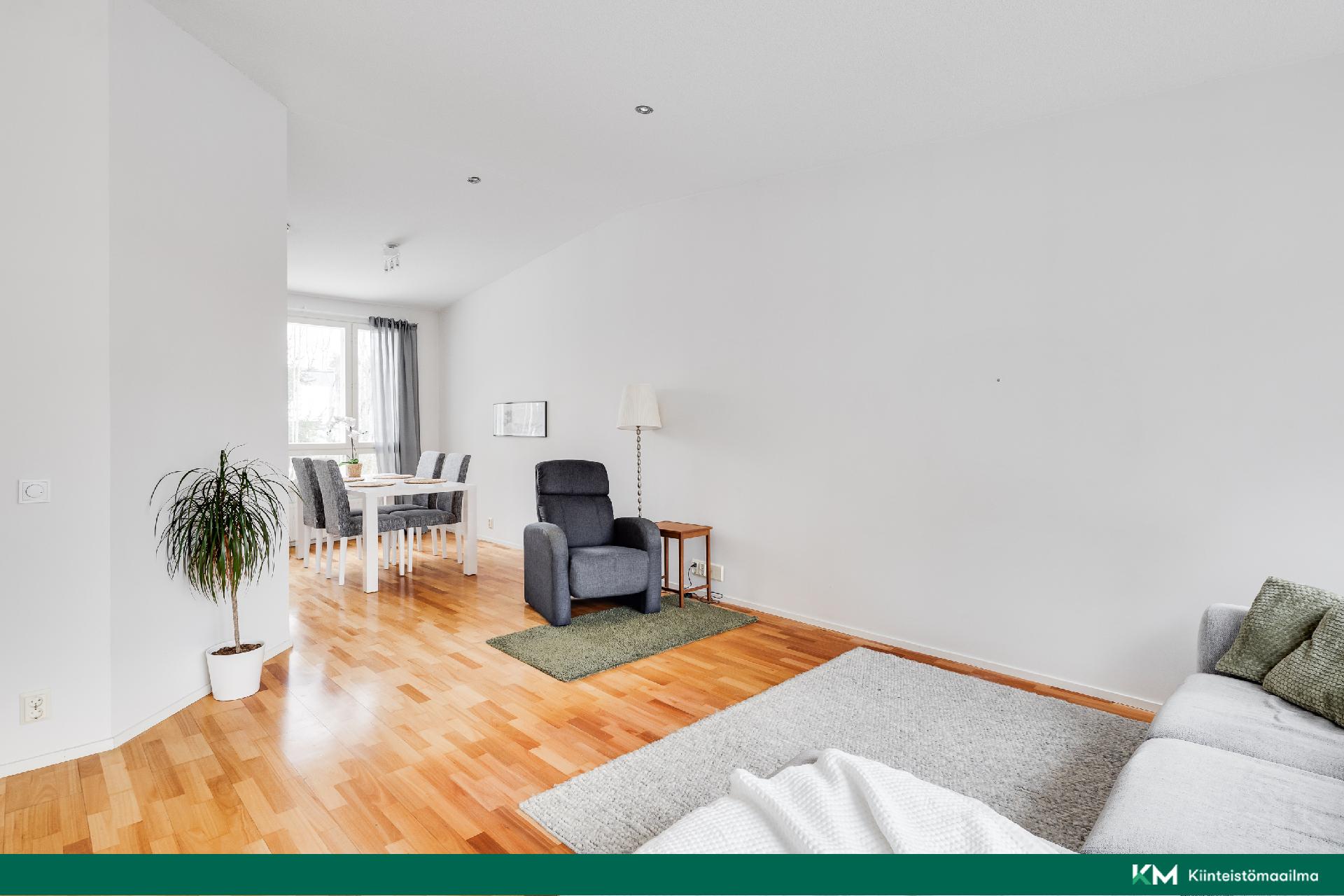 Olohuone ja ruokailutila