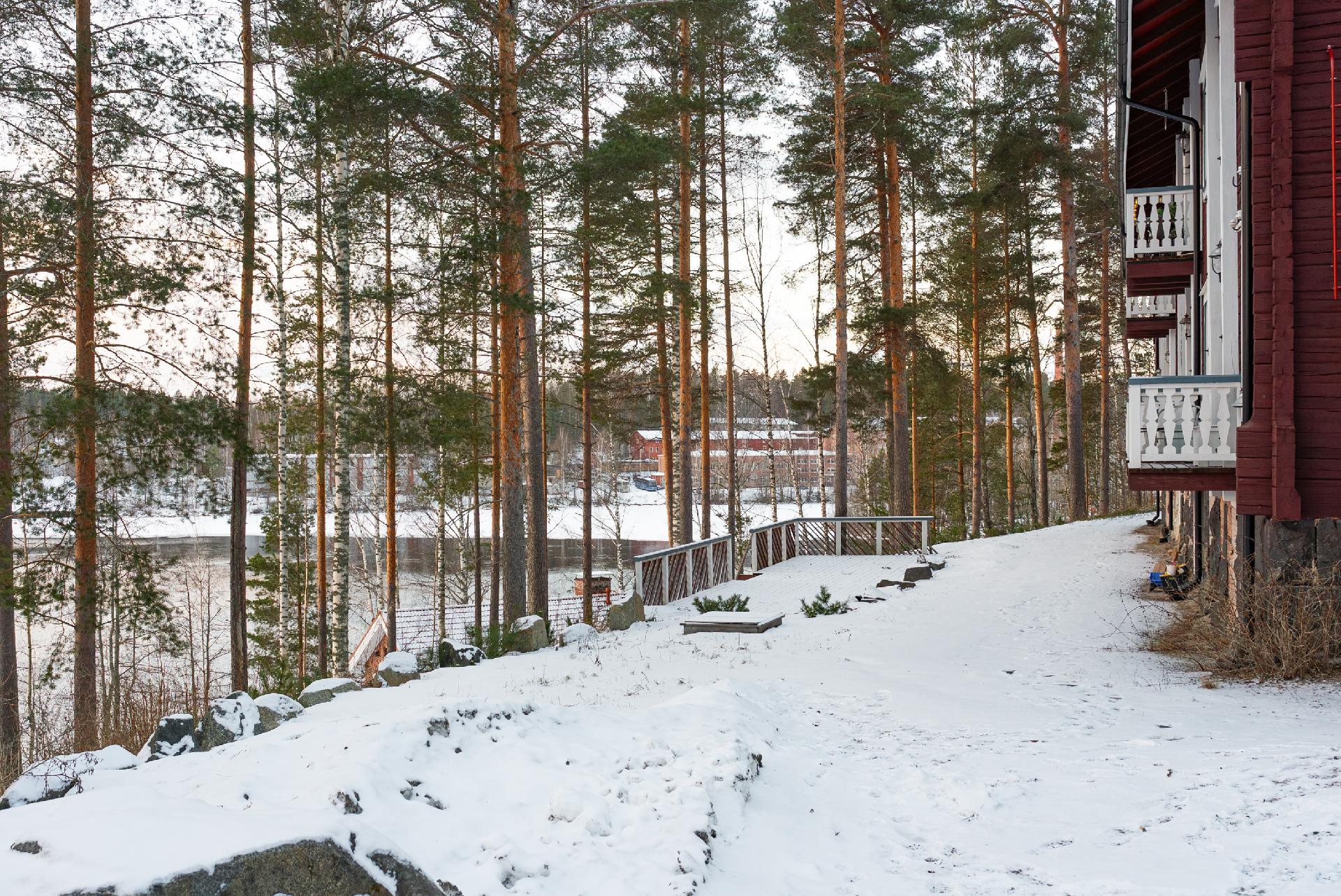 Erotteluntie 7, Hupeli, Jyväskylä