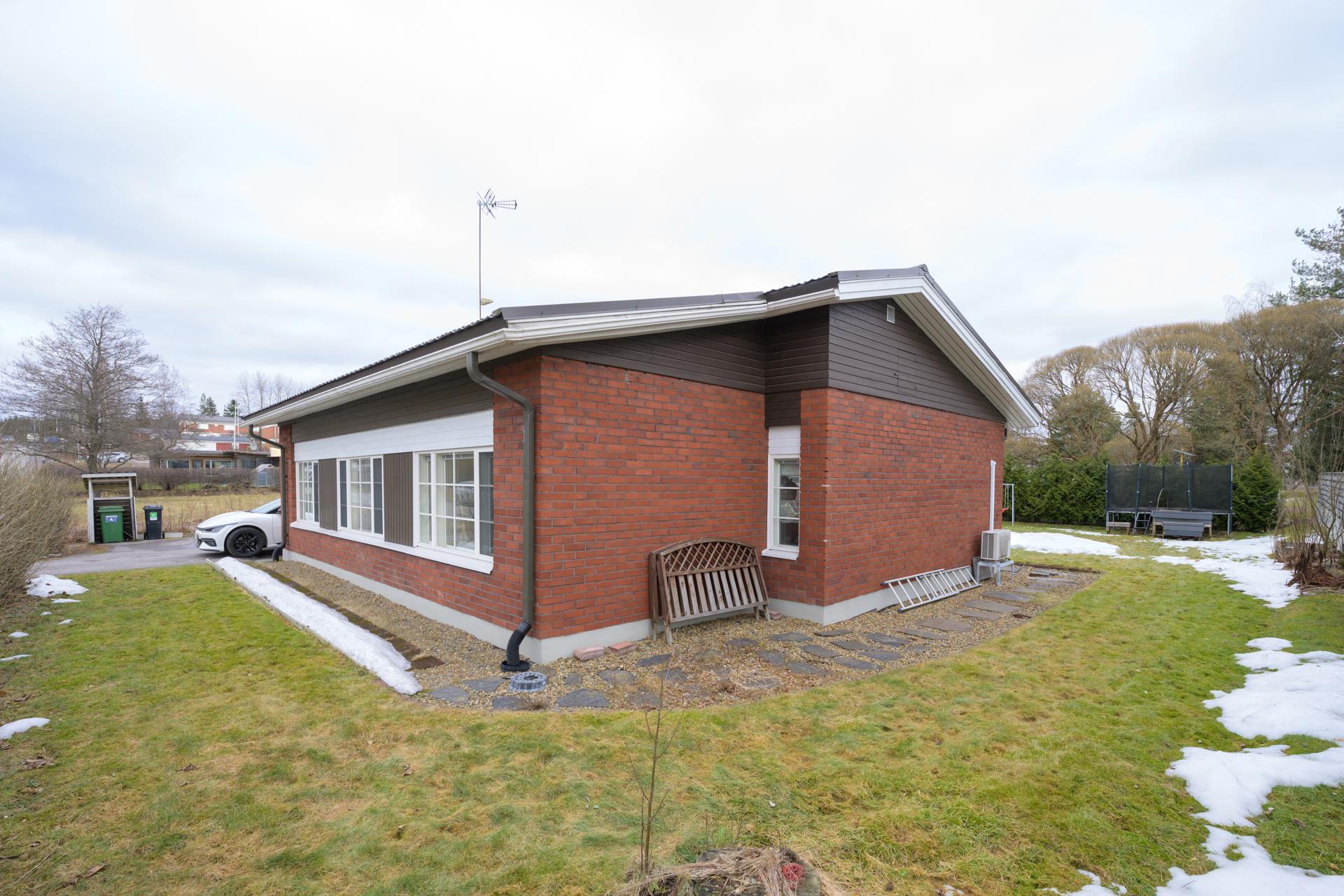 Karsillantie 39, Haikala, Nurmijärvi