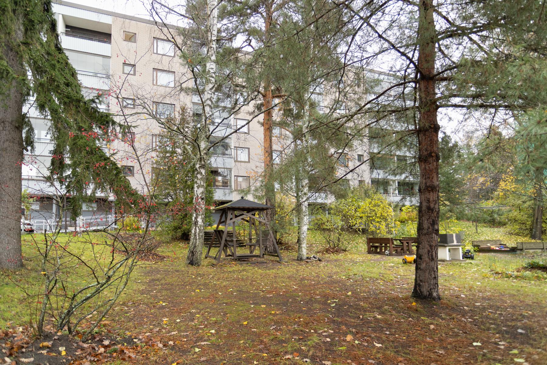 Juhana Herttuan tie 9, Koskela, Helsinki