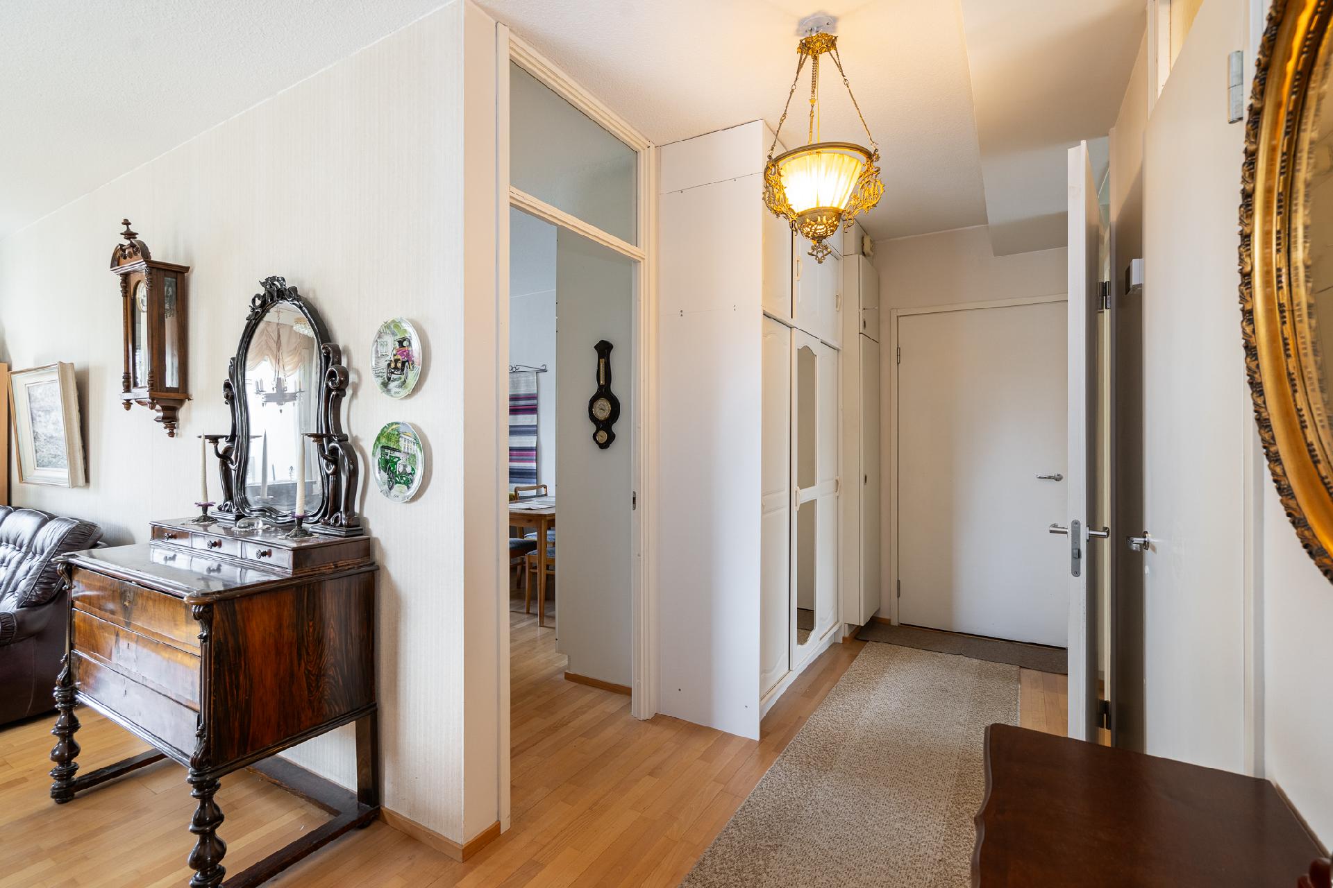 Kenraalintie 9, Roukko, Valkeakoski