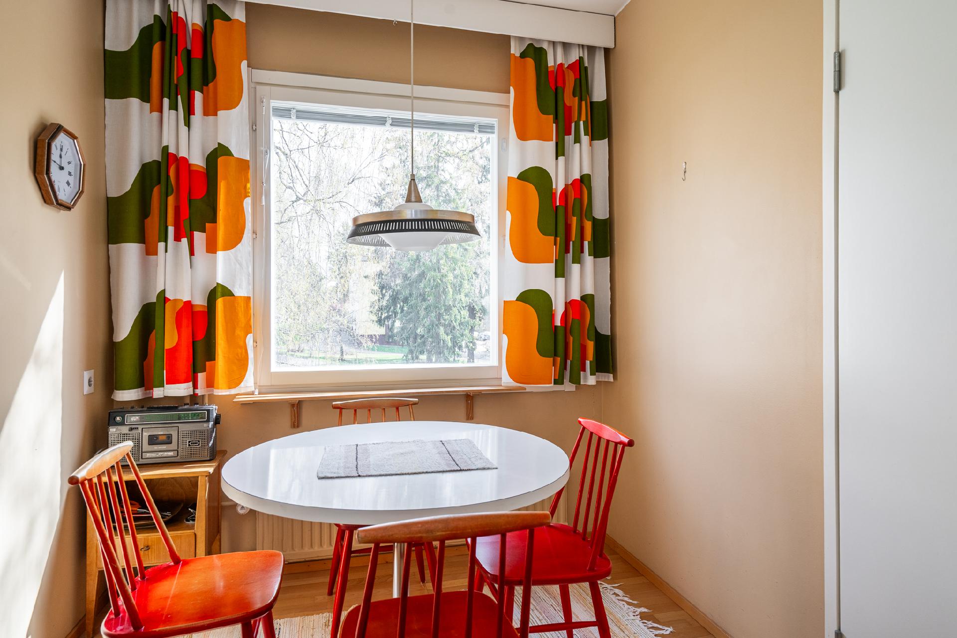 Kenraalintie 9, Roukko, Valkeakoski