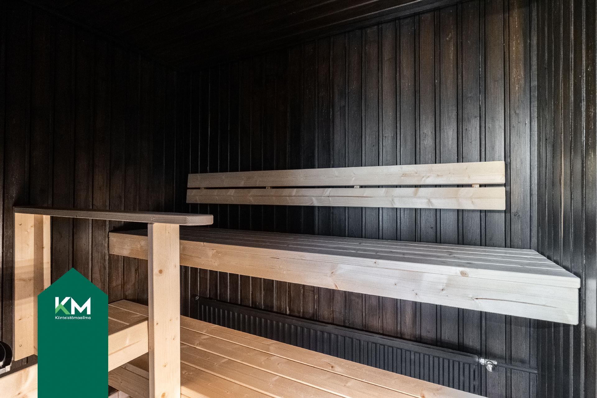 Lehtikuusentie 15, Aittakorpi, Kotka