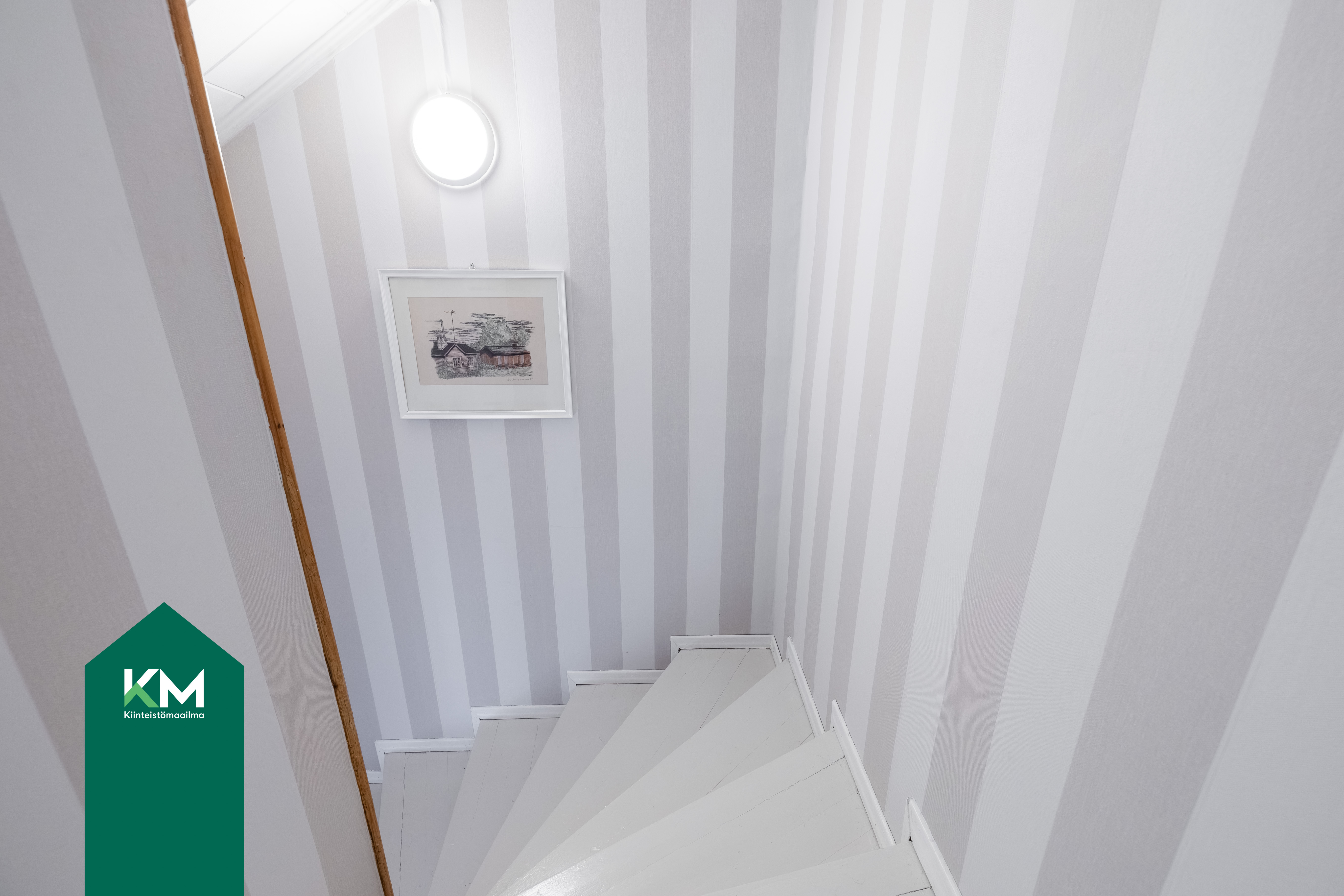 Vallikarintie 14, Tiutinen, Kotka