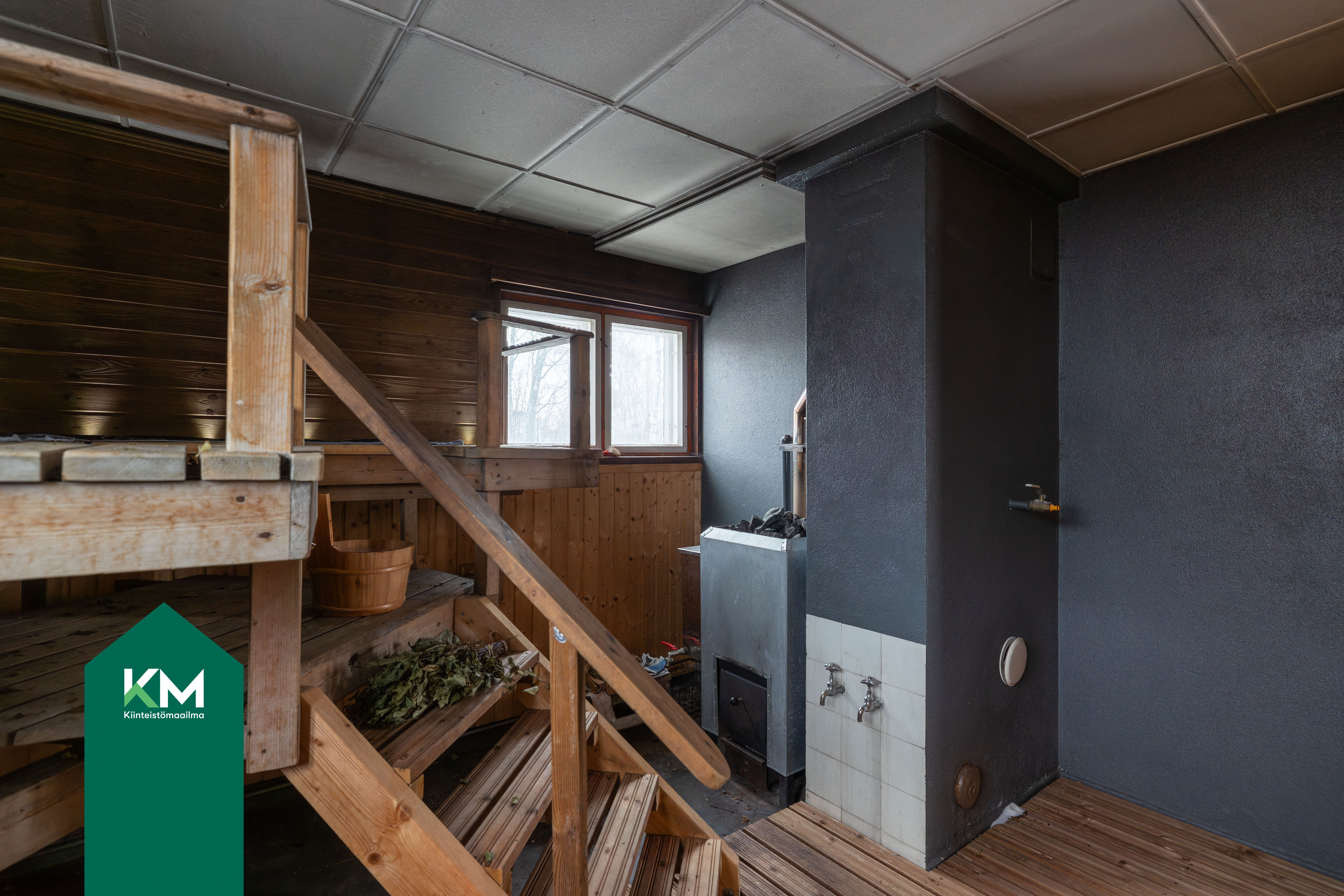 Vallikarintie 14, Tiutinen, Kotka