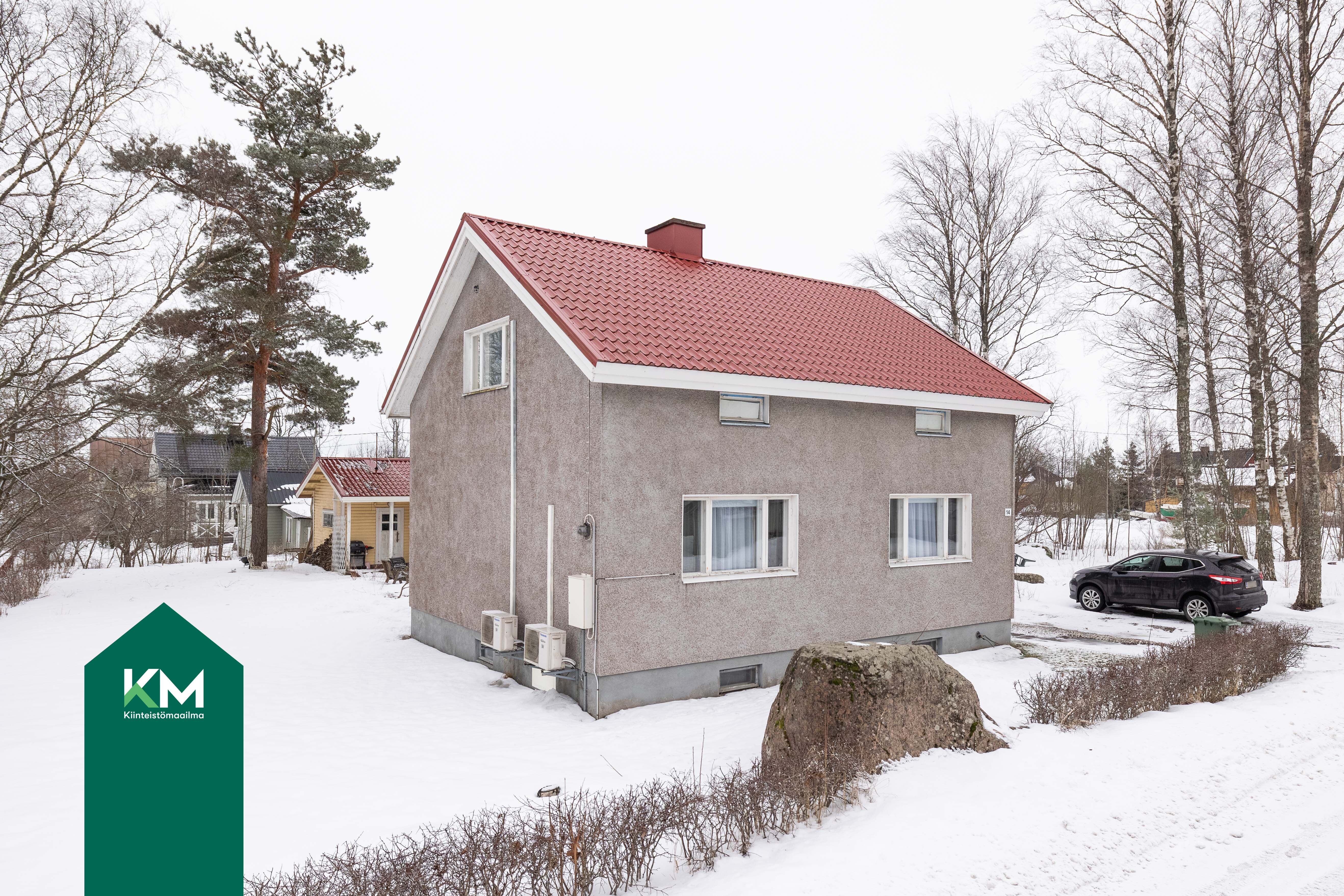 Vallikarintie 14, Tiutinen, Kotka