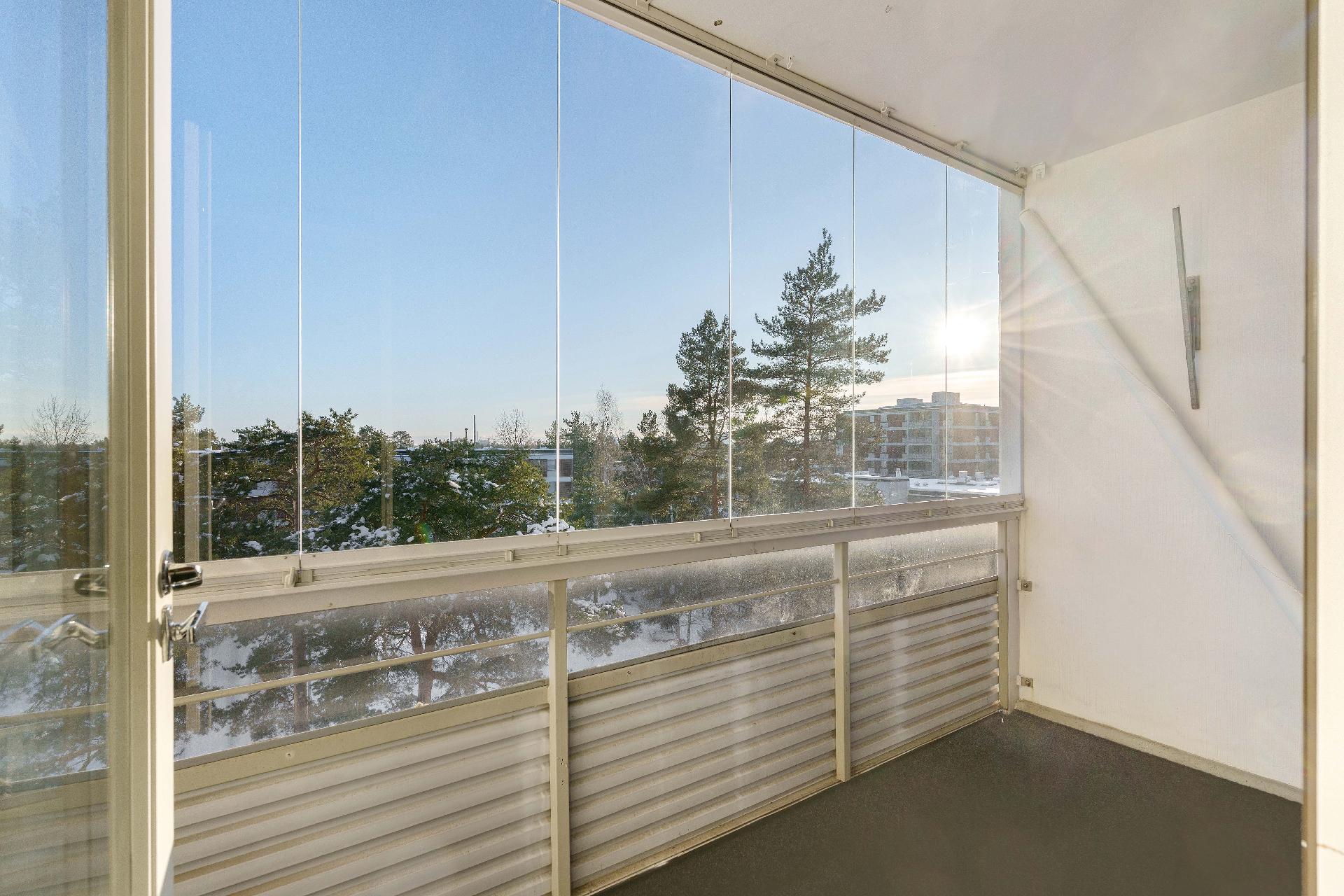 Kääntöpiiri 2, Olari, Espoo