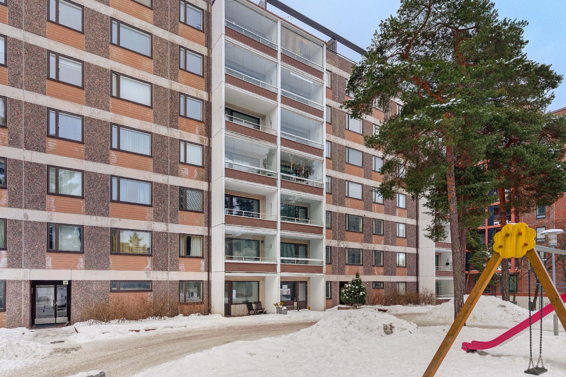 Kääntöpiiri 2, Olari, Espoo