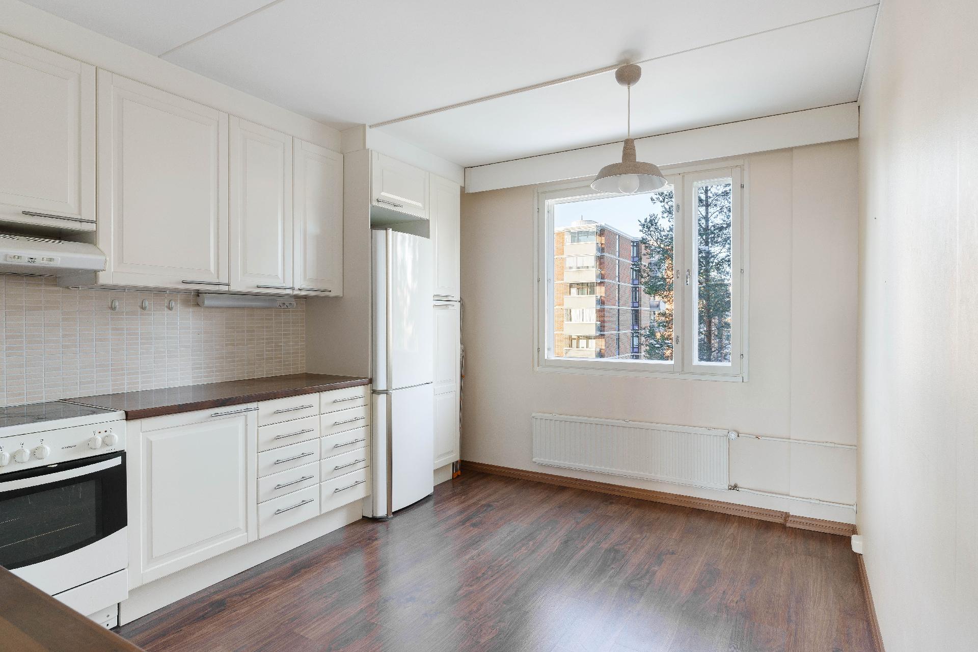 Kääntöpiiri 2, Olari, Espoo