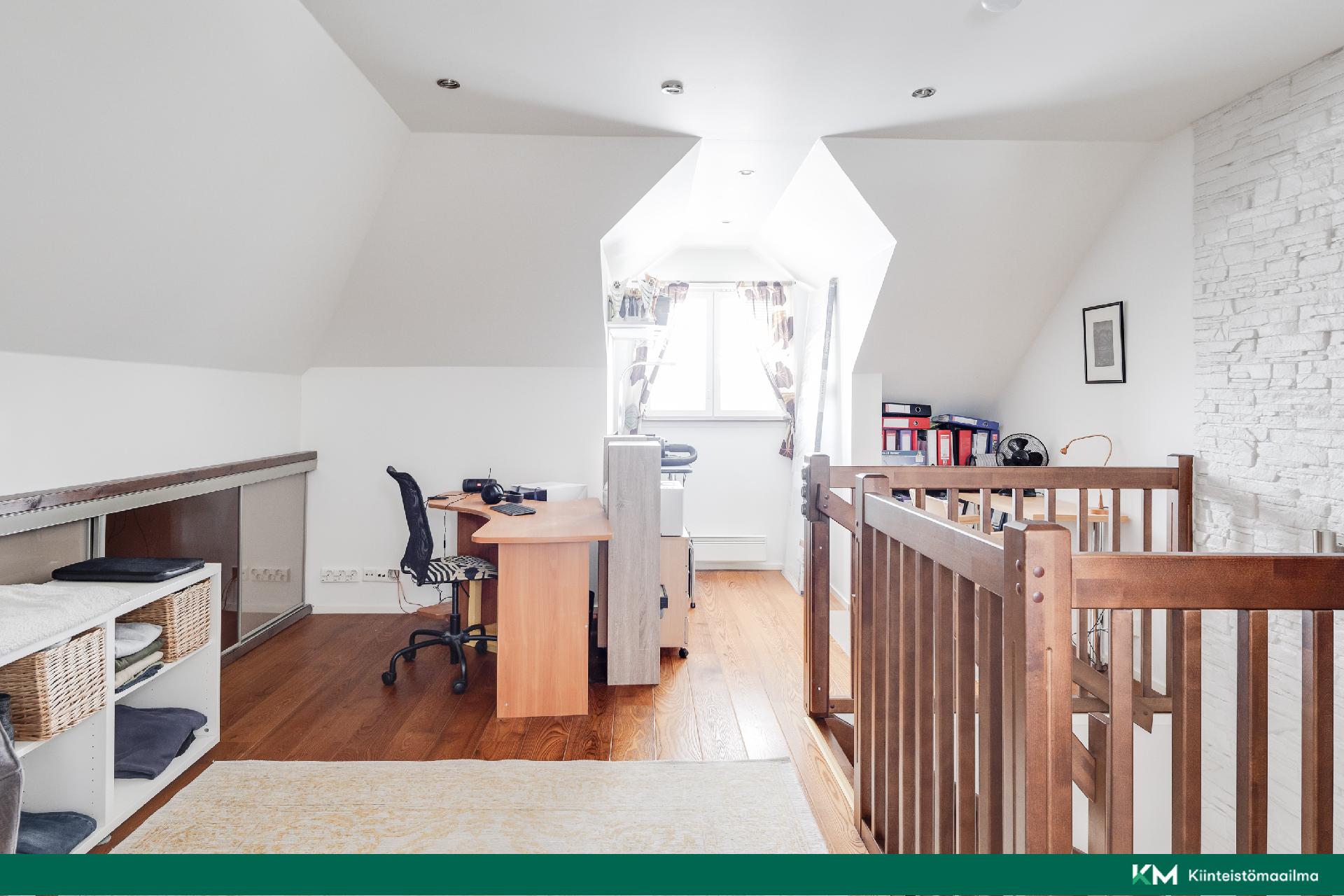 Lämmin ullakkokerros 27m2