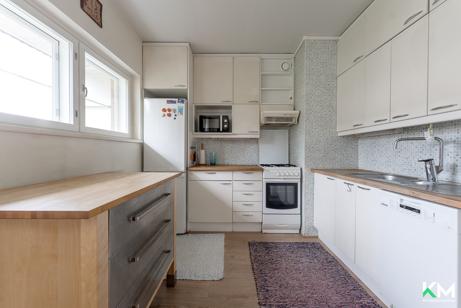 Lumikintie 6, Roihuvuori, Helsinki