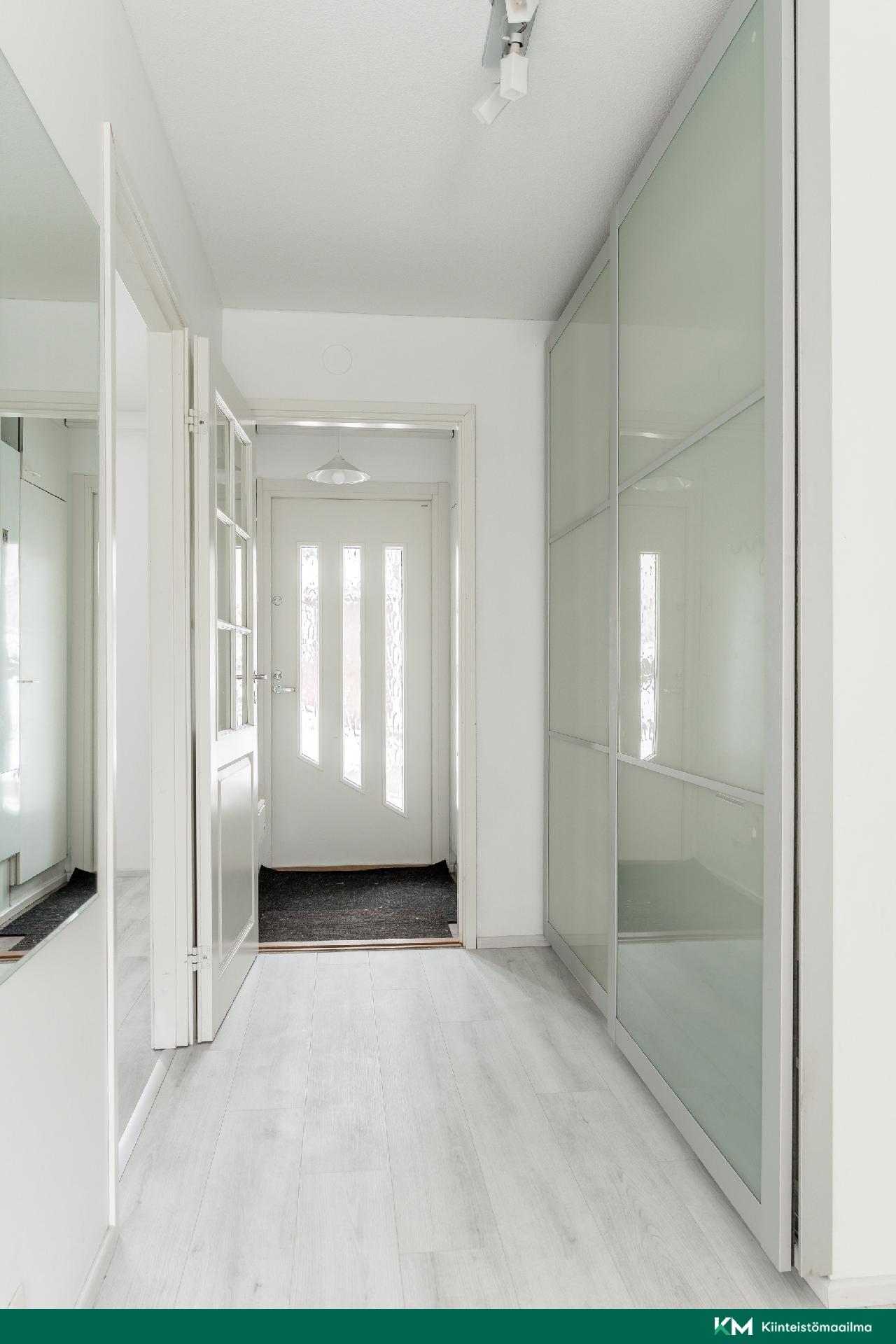 Poijupolku 4, Vuosaari, Helsinki