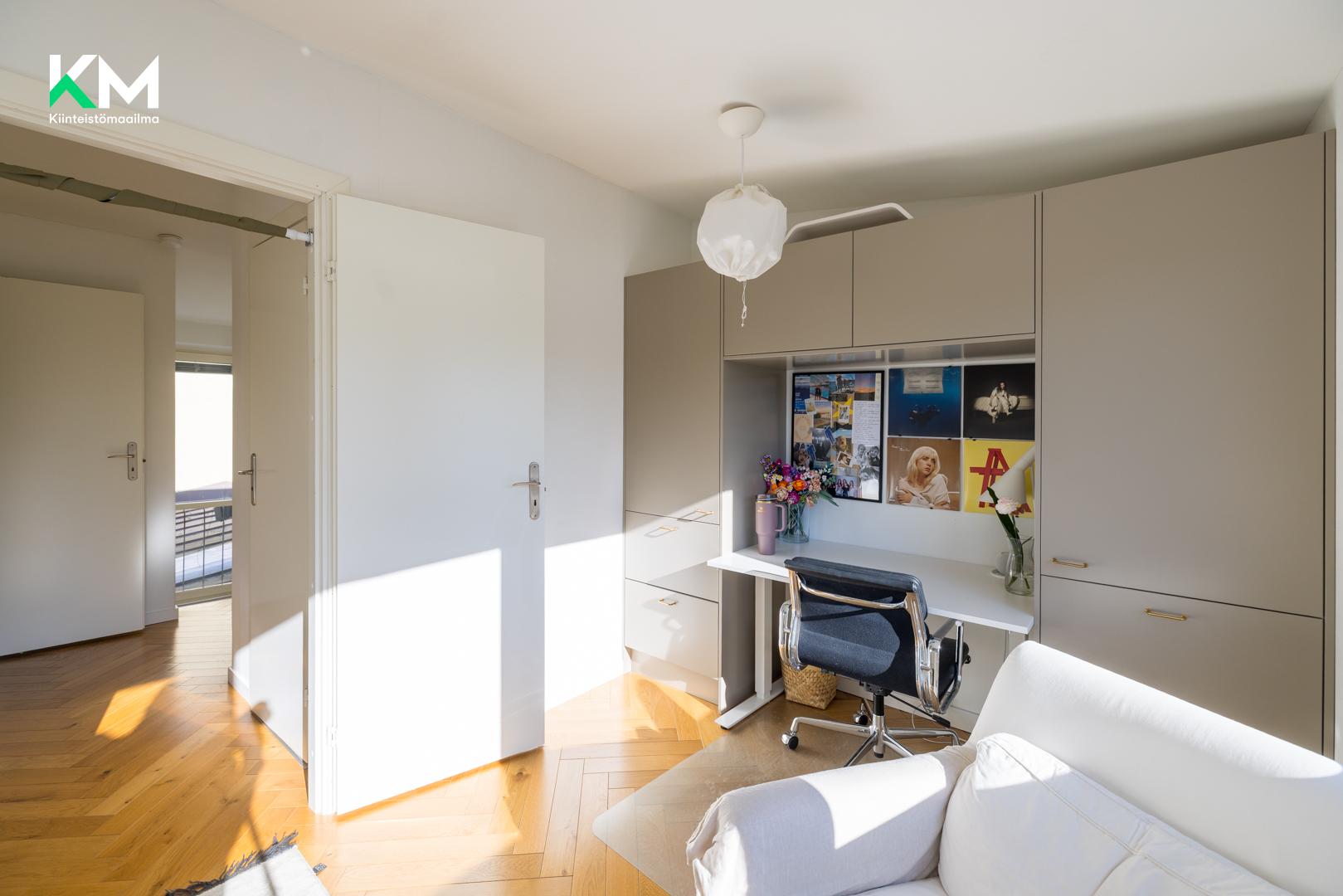 Hakolahdentie 19, Lauttasaari, Helsinki