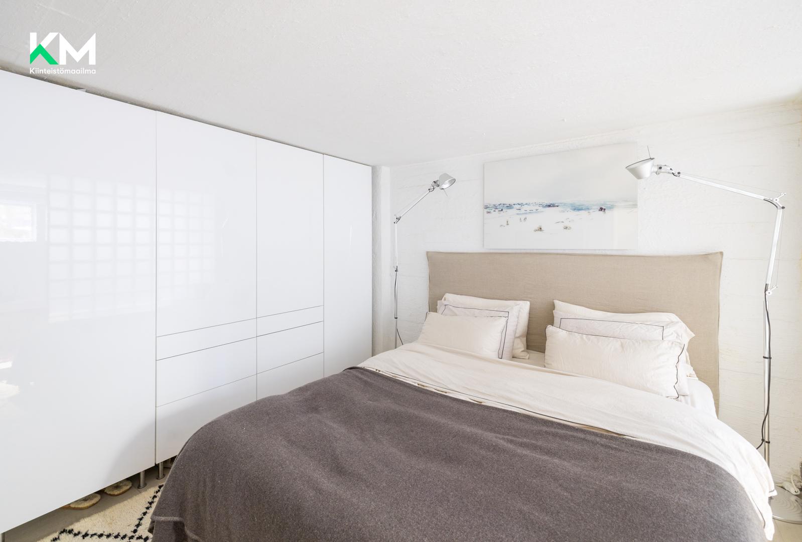 Hakolahdentie 19, Lauttasaari, Helsinki