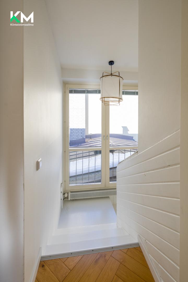 Hakolahdentie 19, Lauttasaari, Helsinki