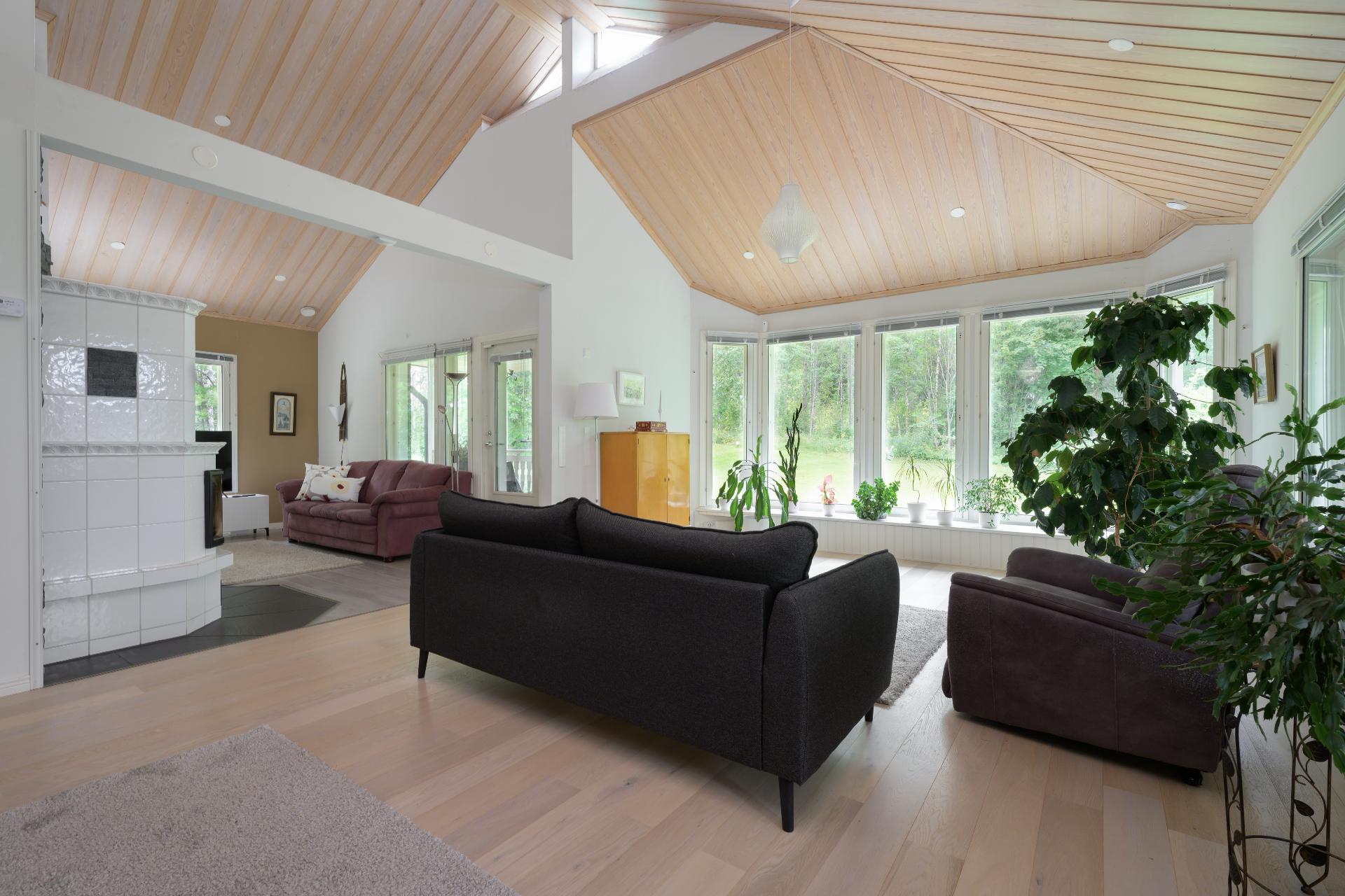 Hevoshaantie 11, Kirkonkylä, Nurmijärvi