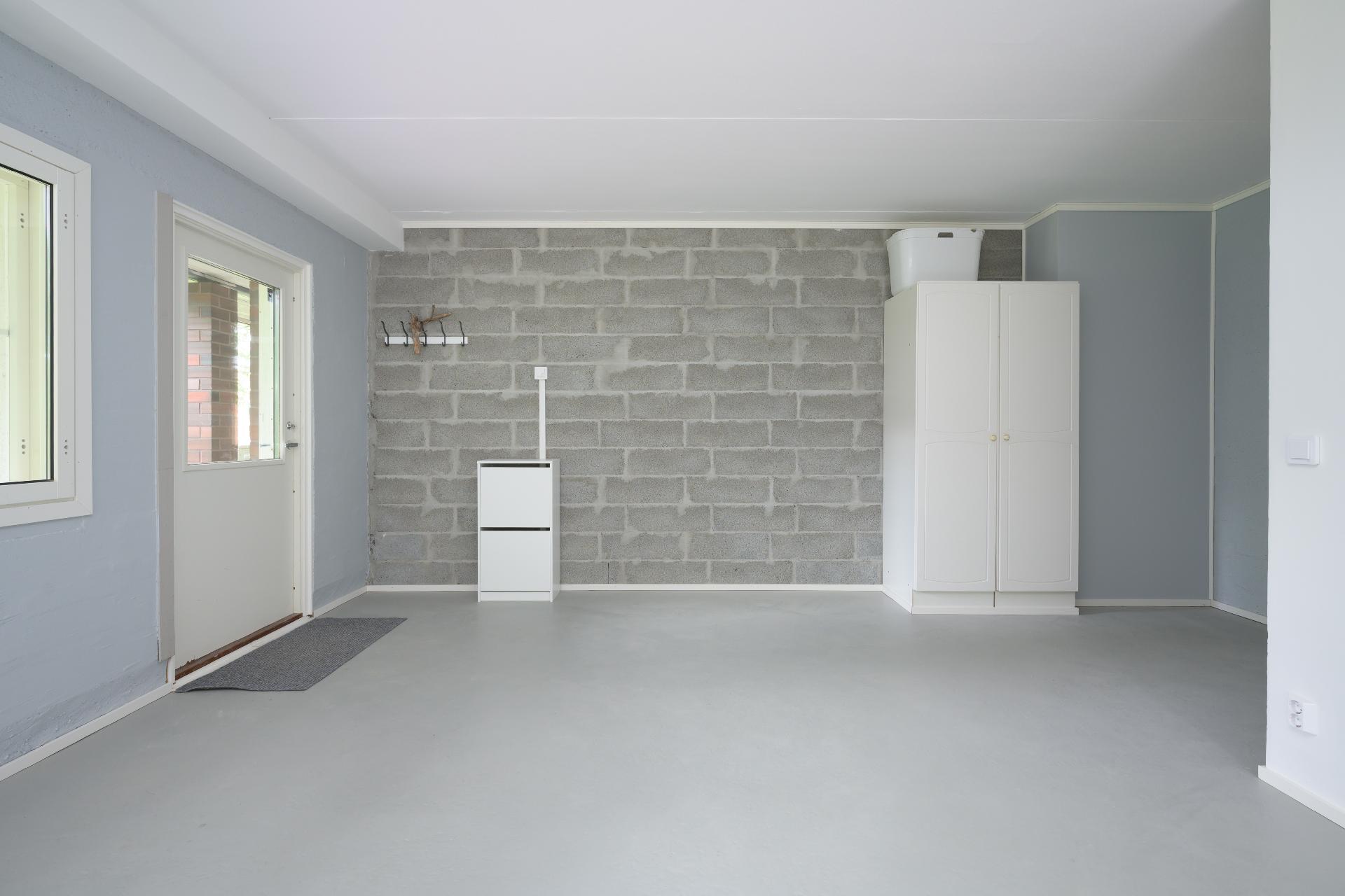 kellarikerroksen huonetila