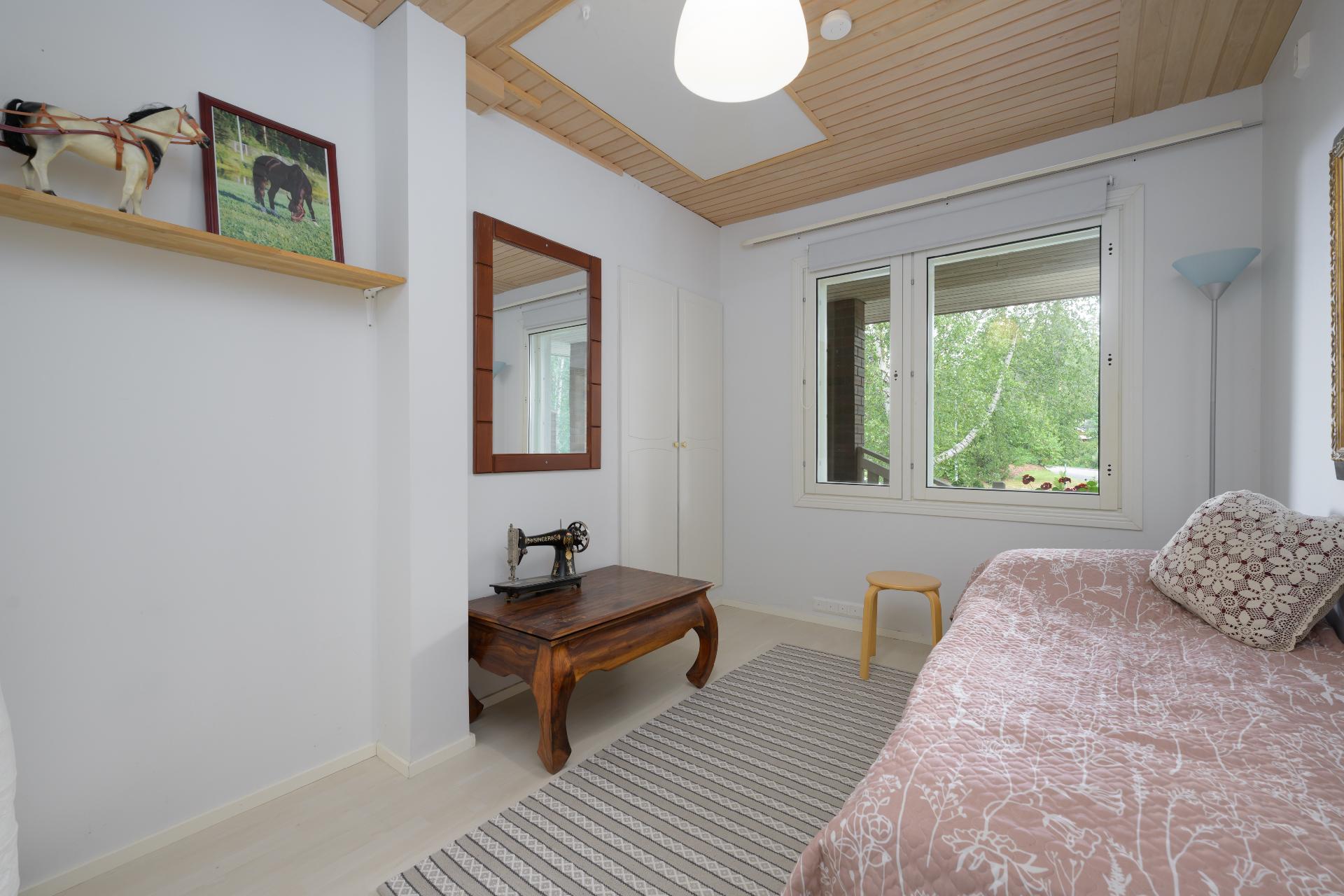 Hevoshaantie 11, Kirkonkylä, Nurmijärvi