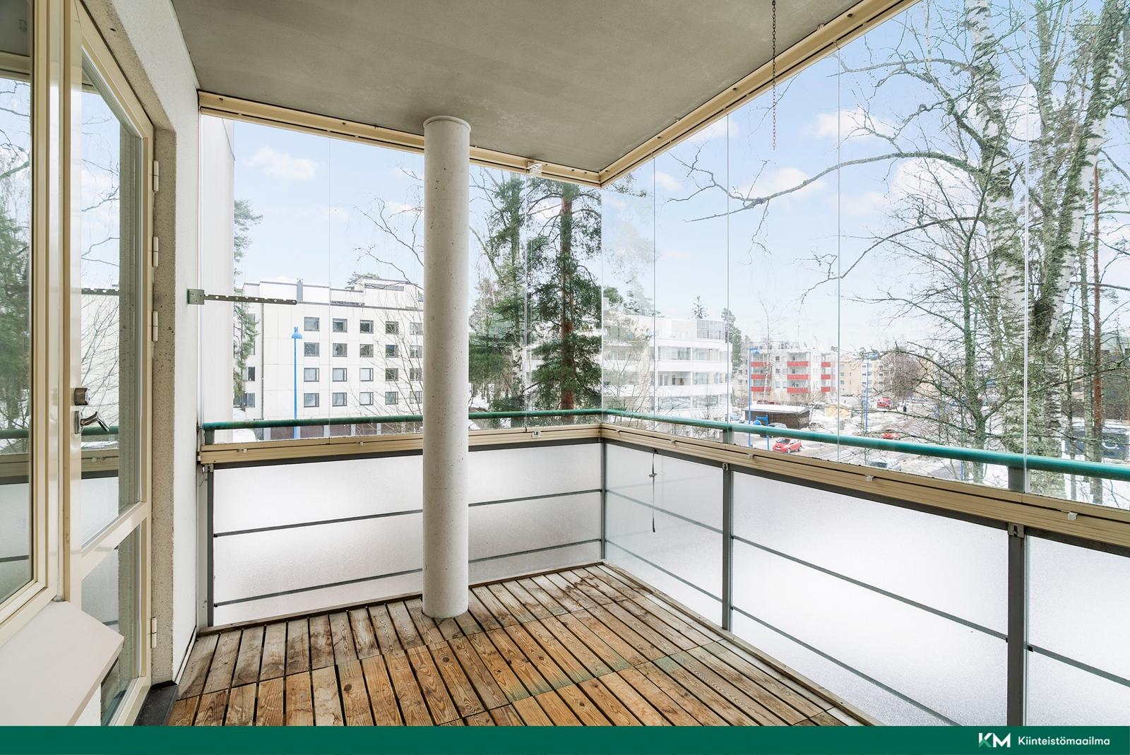 Avarat näkymät parvekkeelta