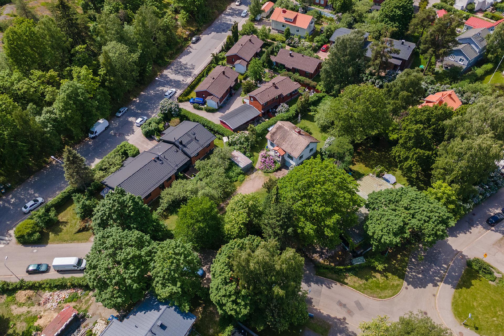 Sylvesterintie 4, Pitäjänmäki, Helsinki