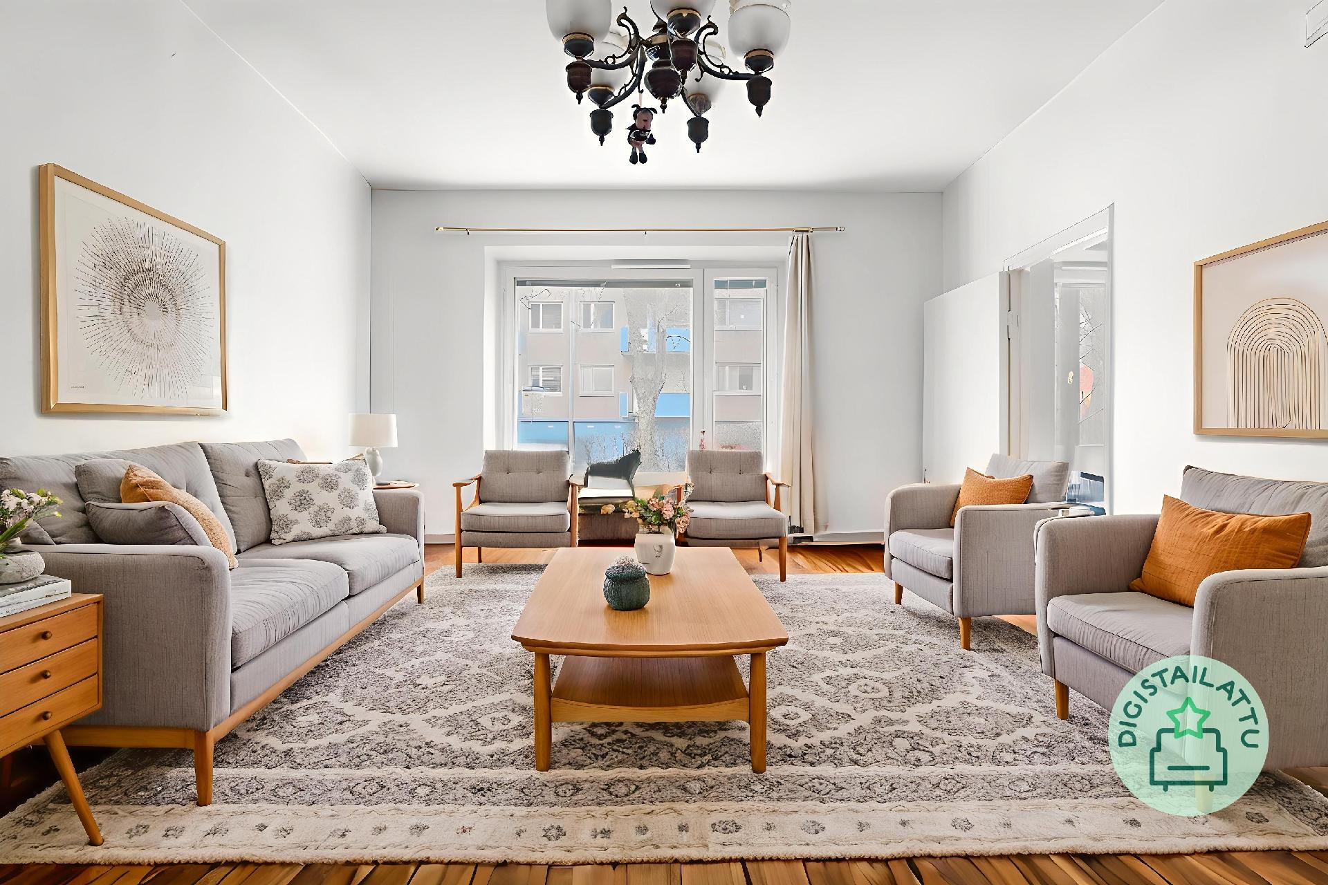 Digistailauksen lattia muutettu, vanha lautalattia huoneistossa