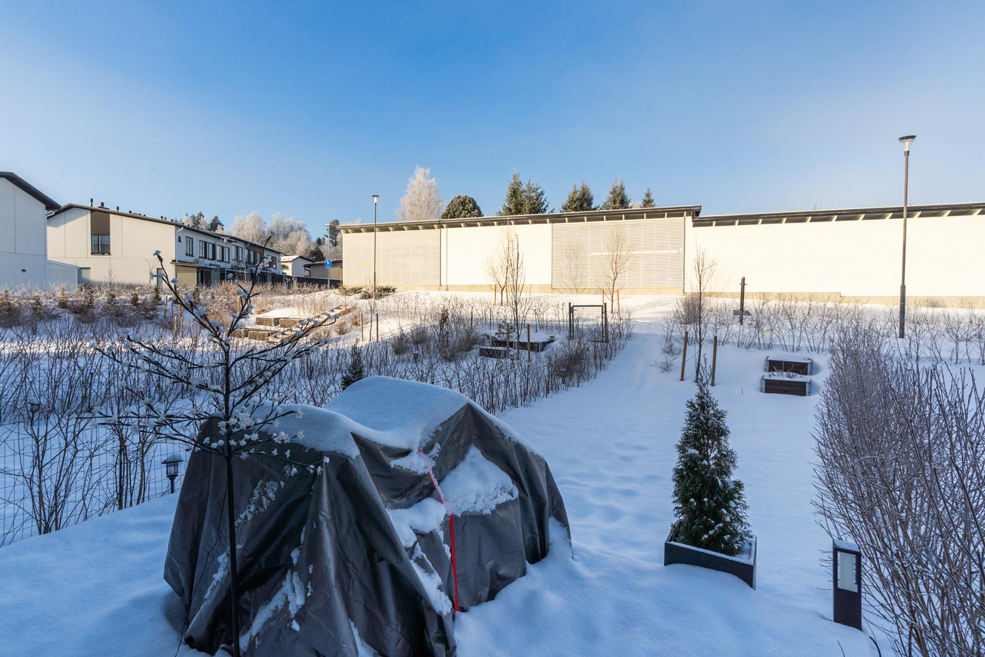 Lautatarhantie 2, Pere, Pirkkala