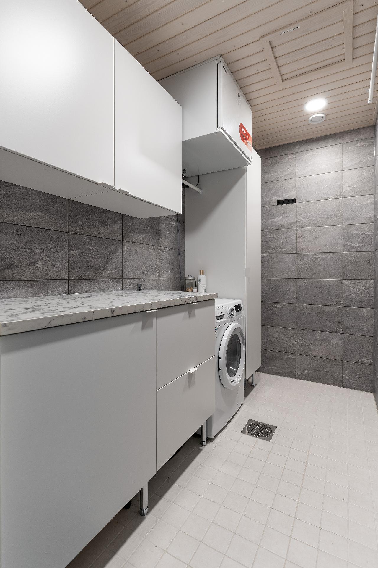 Tilava kodinhoitohuone on lapsiperheen unelma