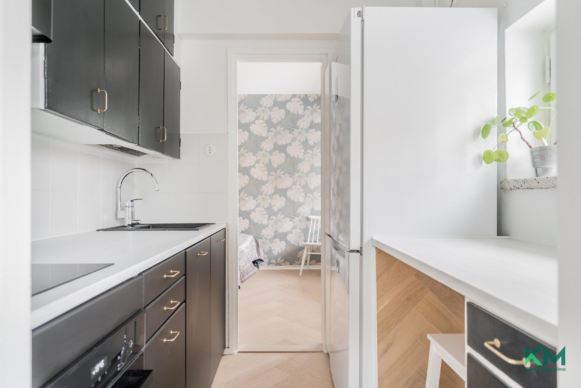 Rakuunantie 3, Munkkiniemi, Helsinki