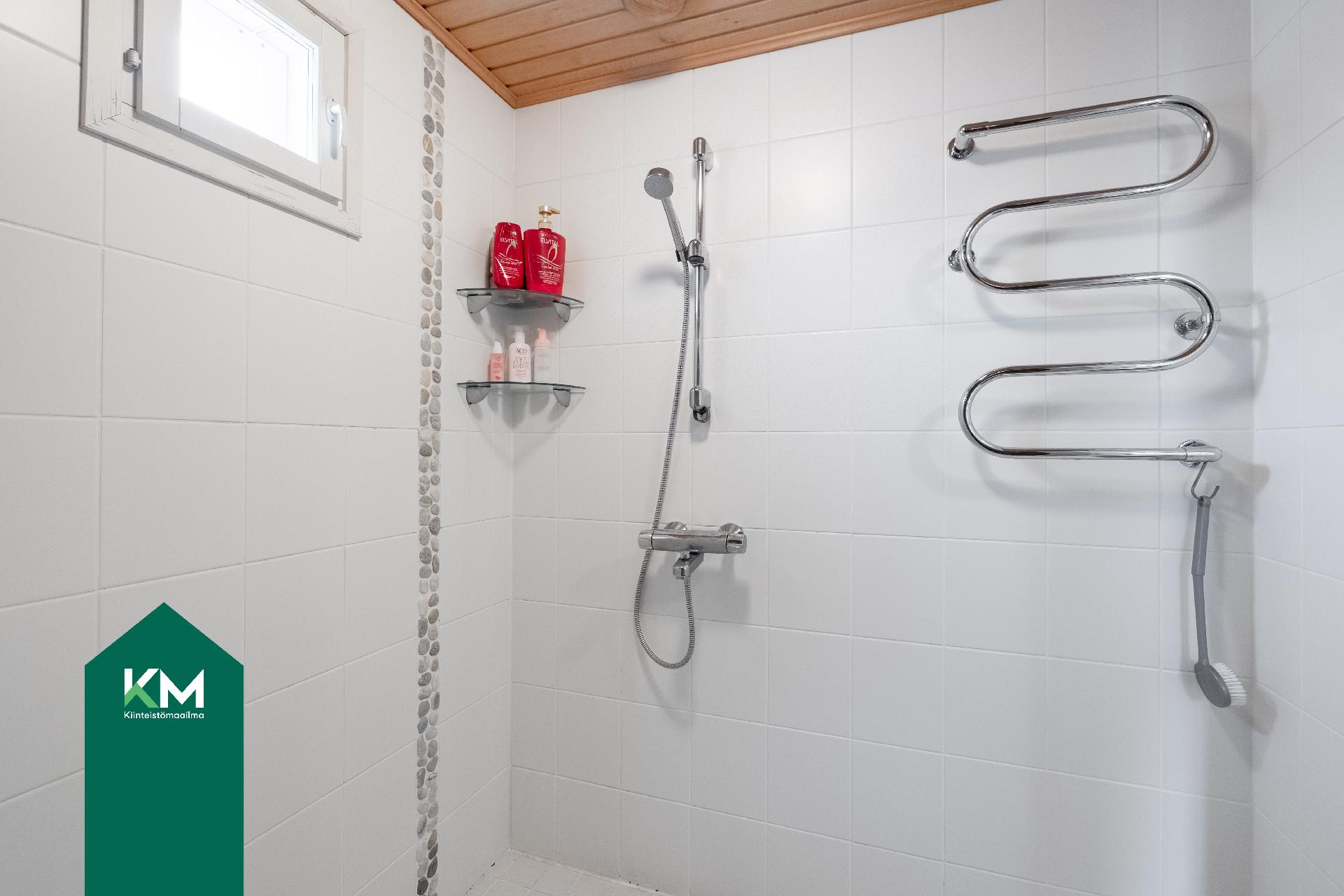 Leppätie 19, Katariina, Kotka