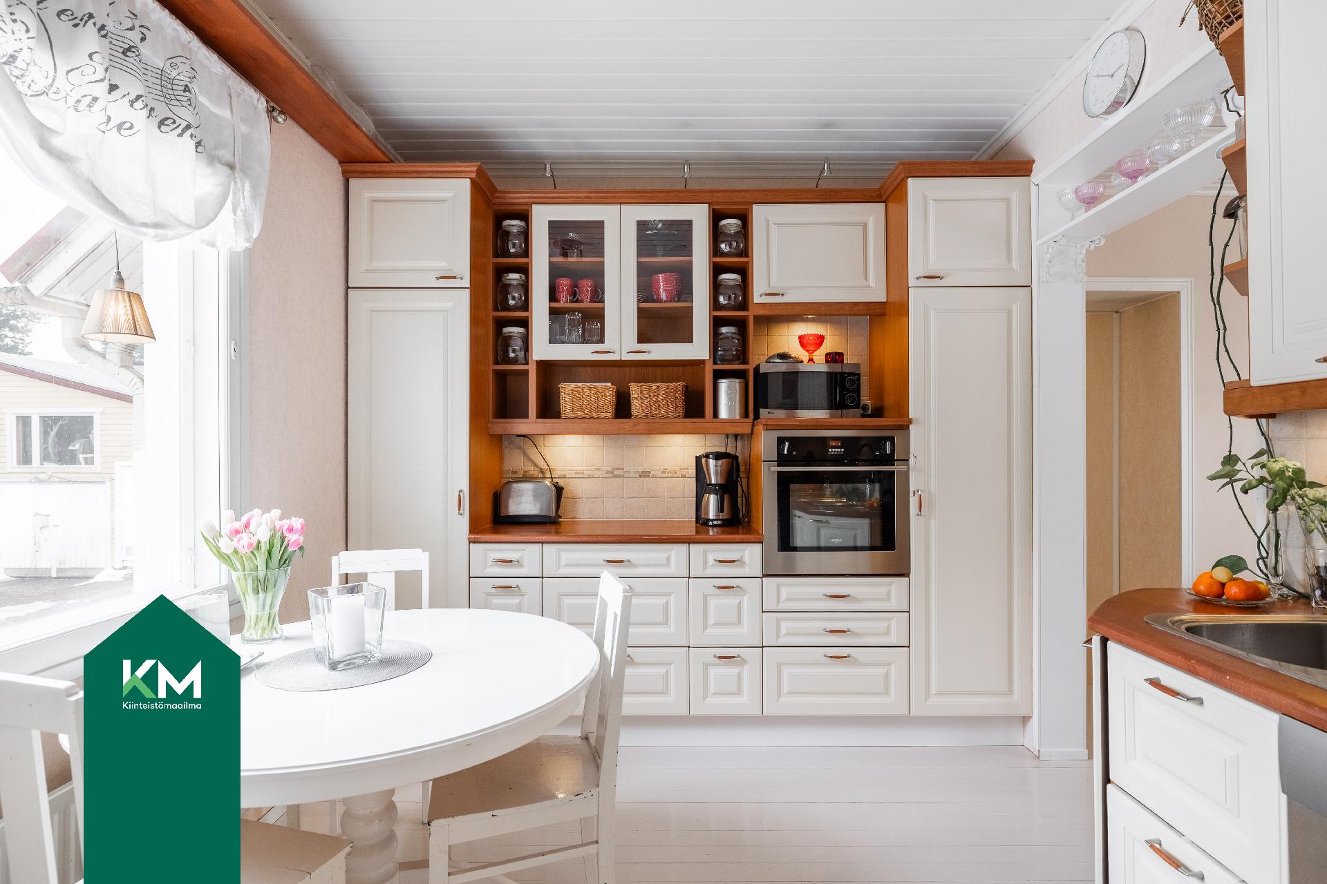 Leppätie 19, Katariina, Kotka