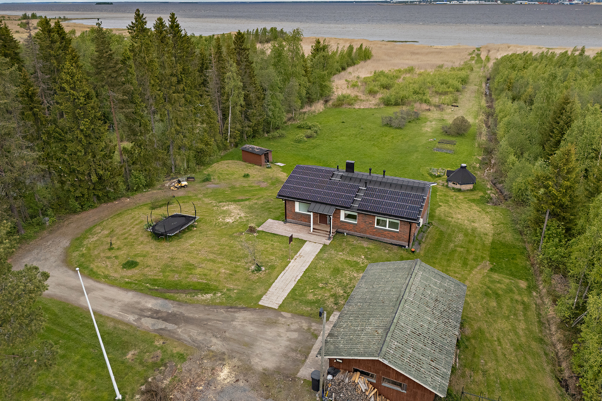 Nissupää 12, Oulunsalo, Oulu