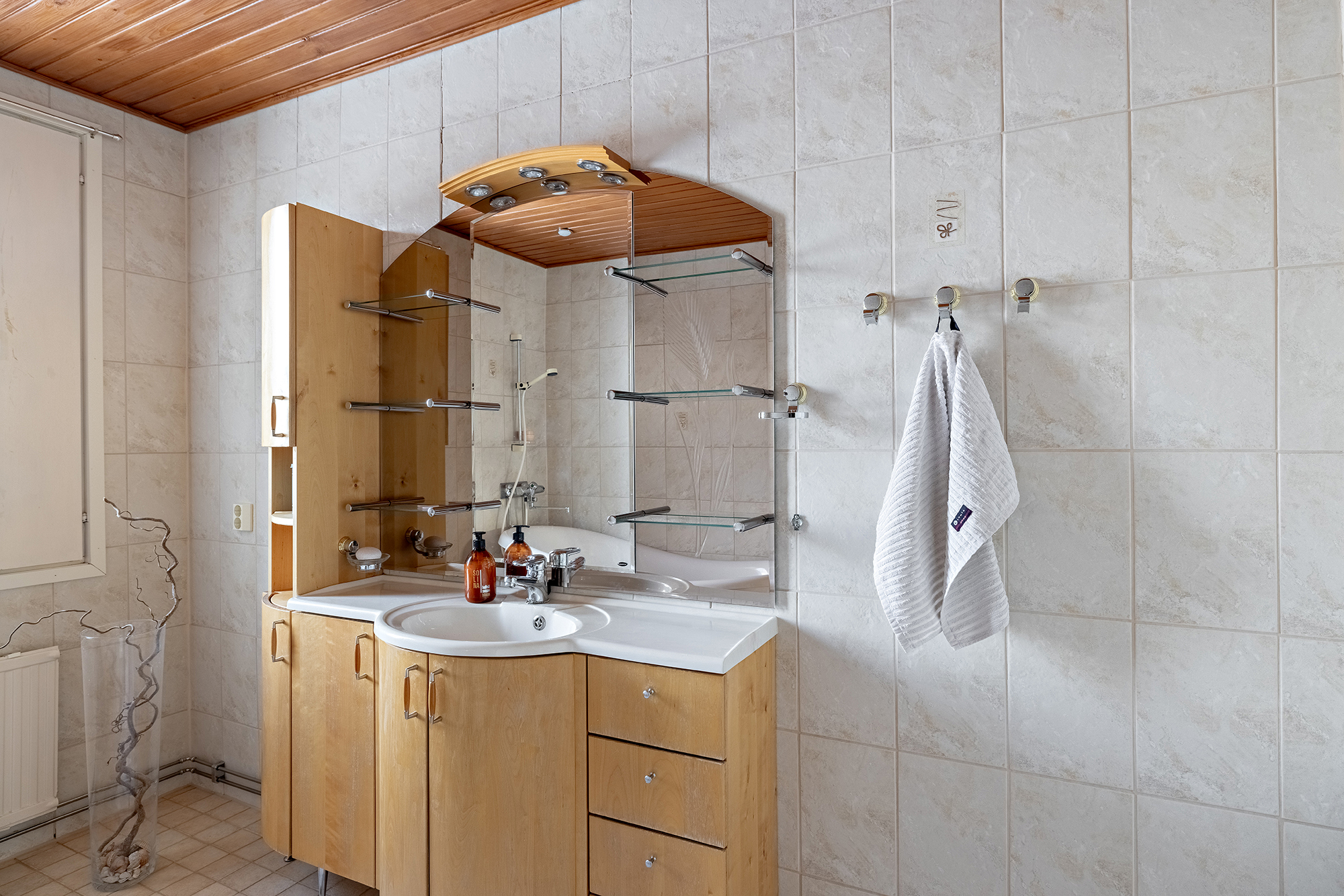 Nissupää 12, Varjakka, Oulu