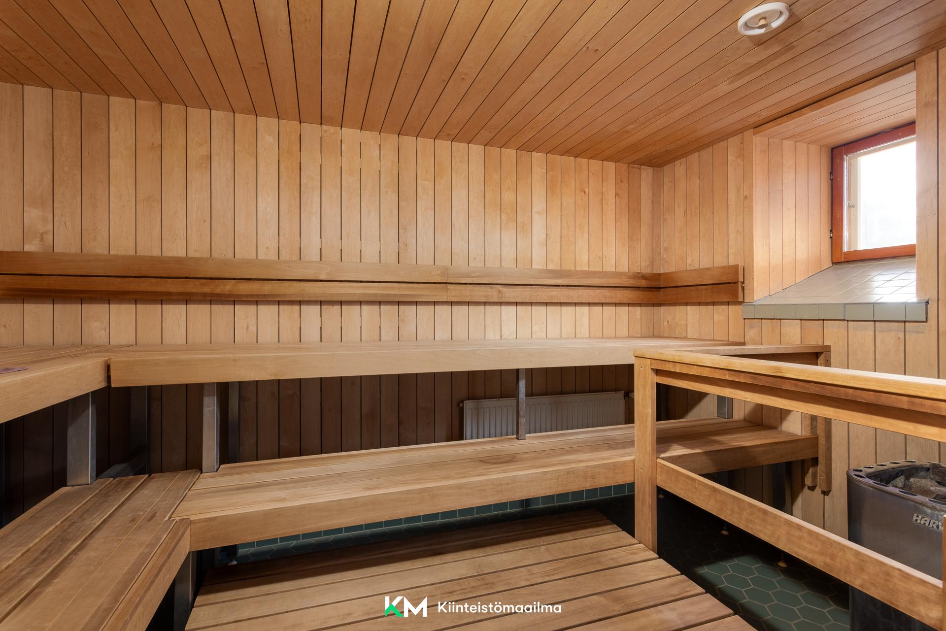 yhtiön sauna samassa rapussa