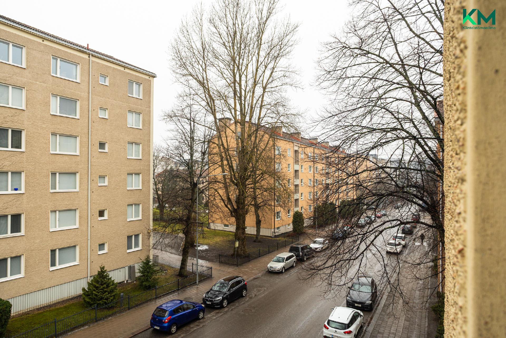 Tiilentekijänkatu 8, Martti, Turku