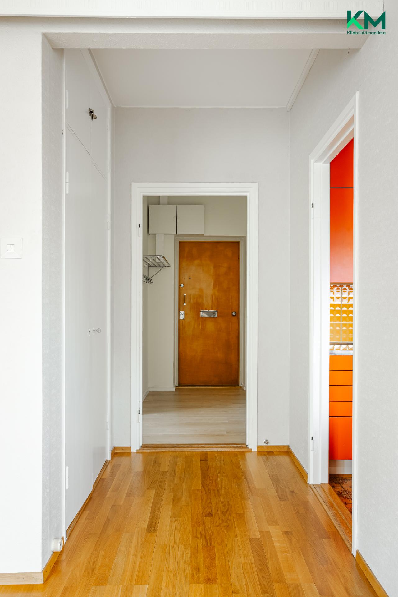 Tiilentekijänkatu 8, Martti, Turku