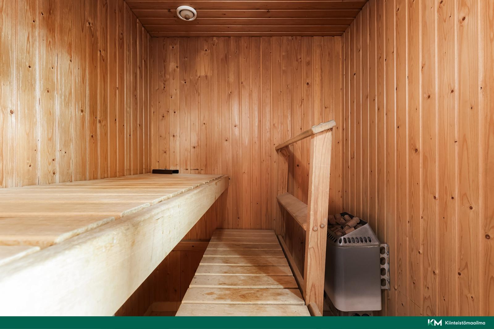 Taavinharju 13-15, Mankkaa, Espoo