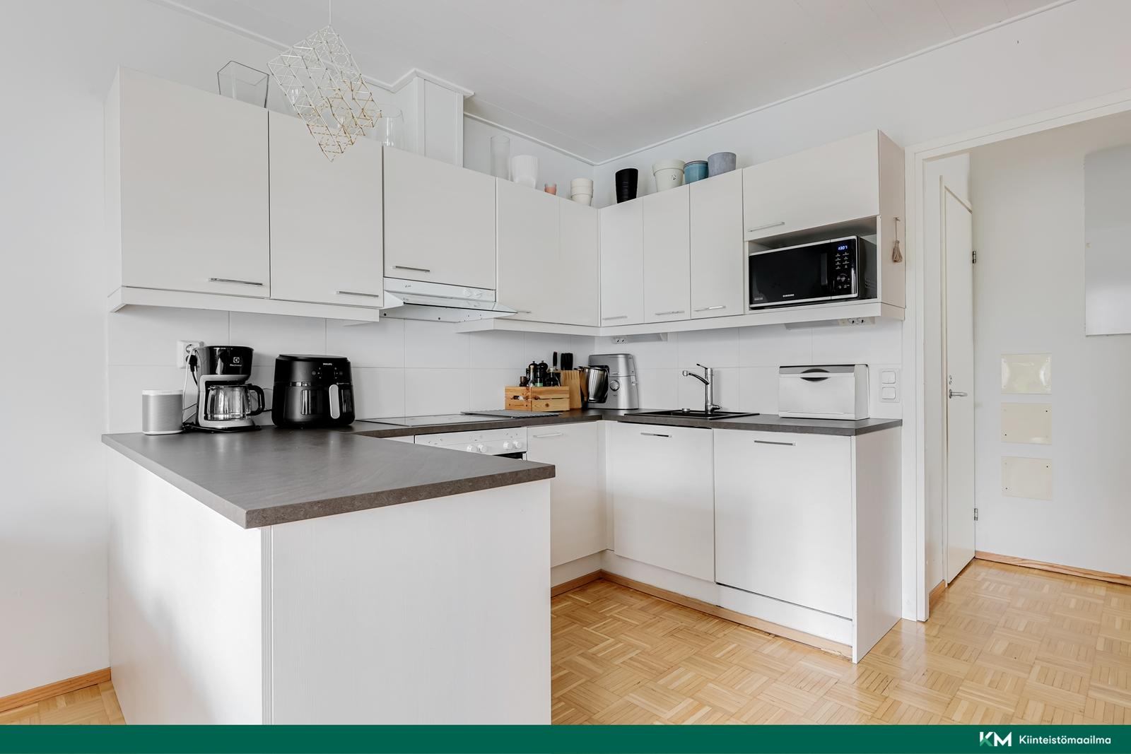 Taavinharju 13-15, Mankkaa, Espoo