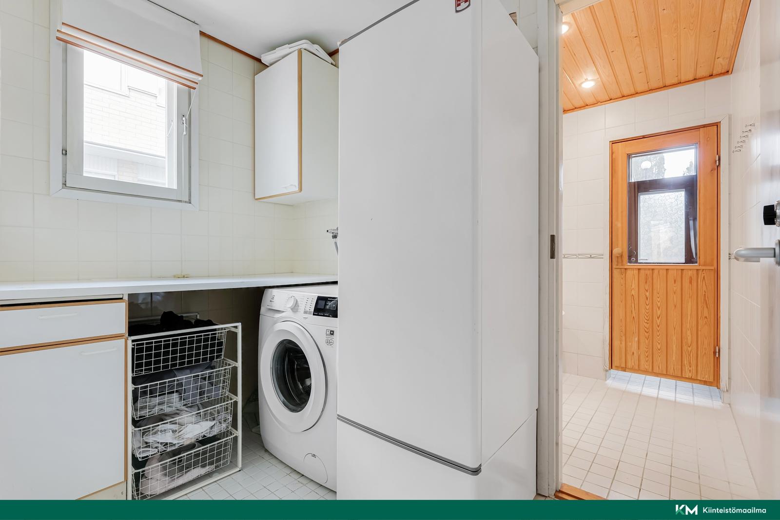 Taavinharju 13-15, Mankkaa, Espoo