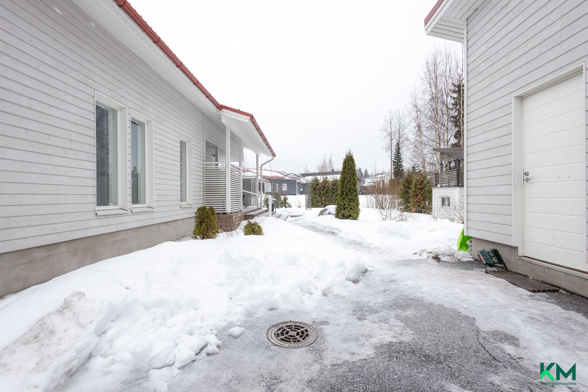 Kuusikkorinteenkatu 8, Karisto, Lahti