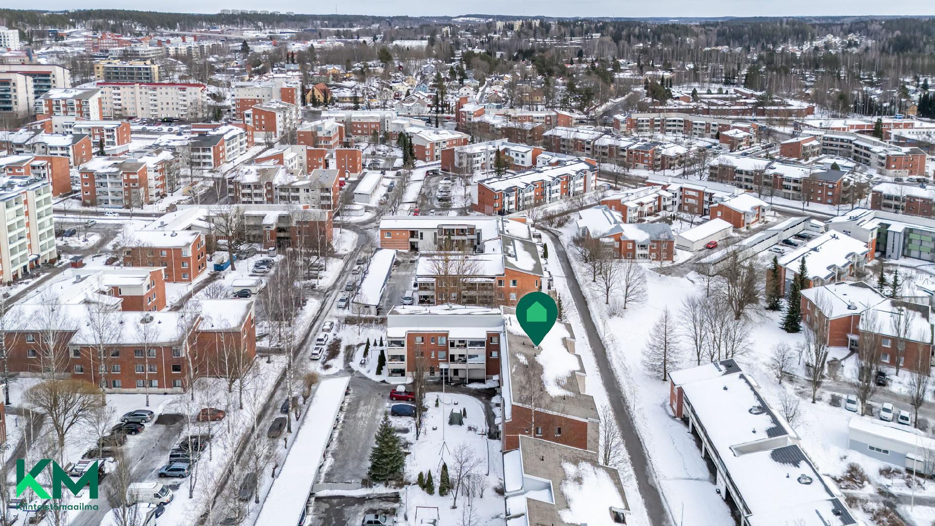 Lautamiehenkatu 8, Asemantausta, Lahti