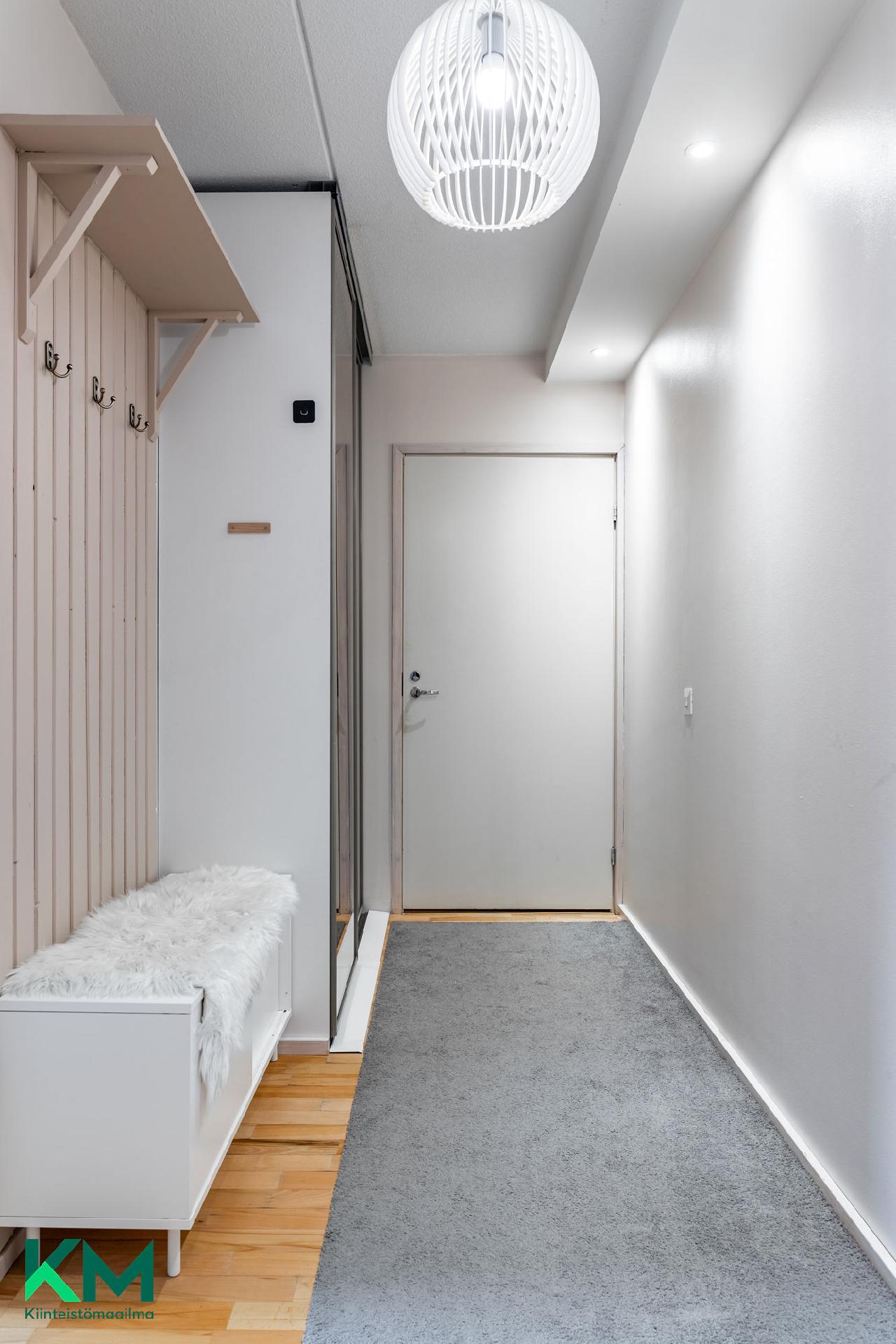 Lautamiehenkatu 8, Asemantausta, Lahti