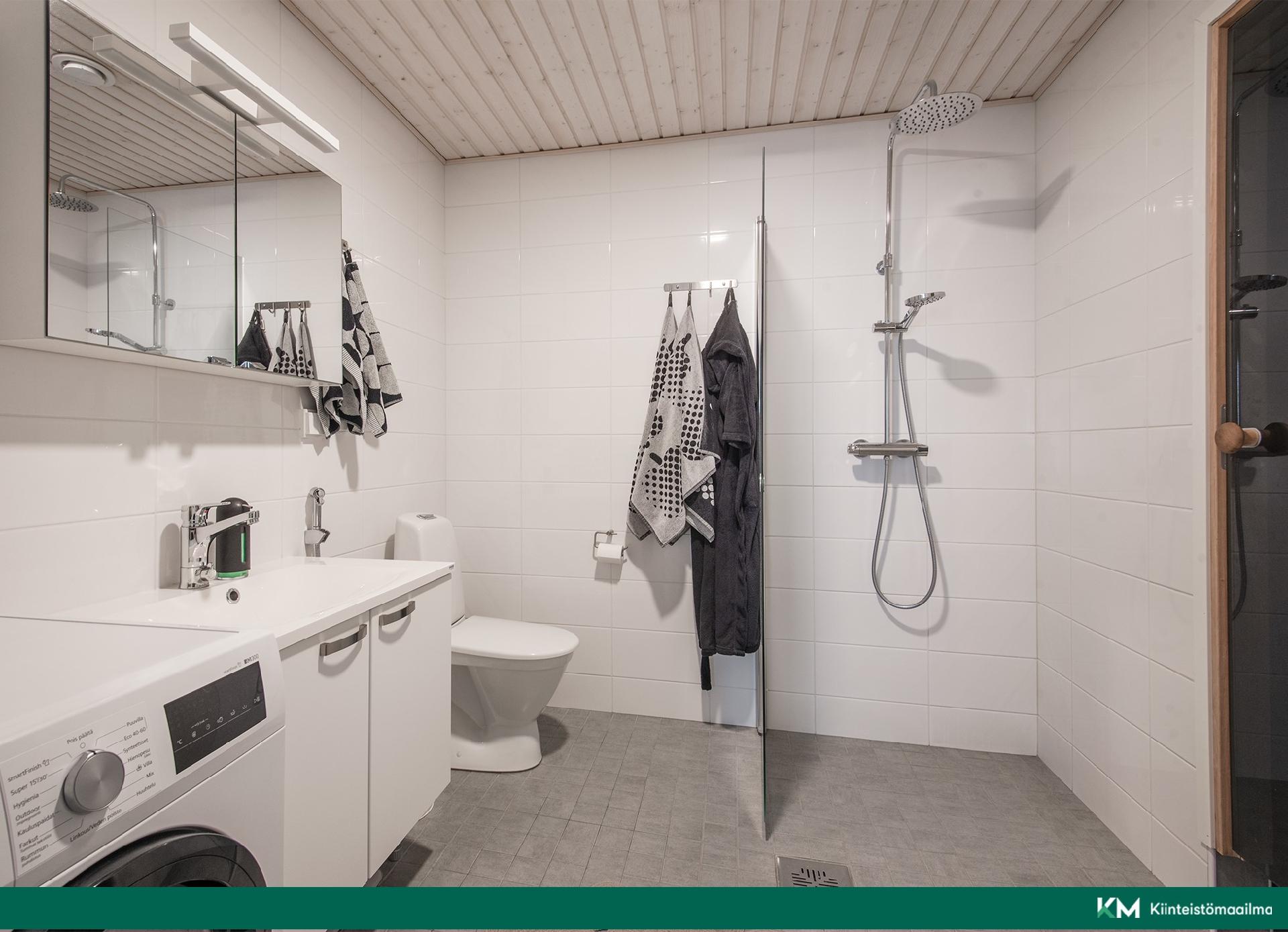 Ahdintie 40, Piispanristi, Kaarina