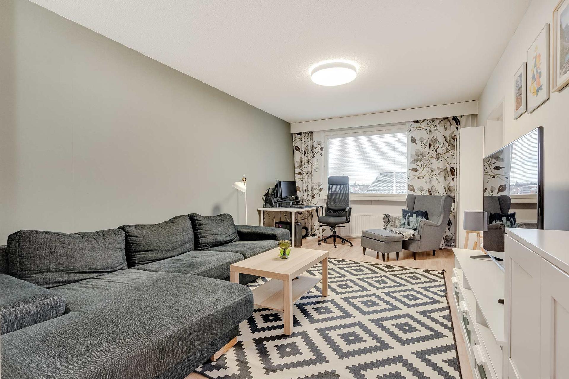 Jukolankatu 2-4, Huikas, Tampere