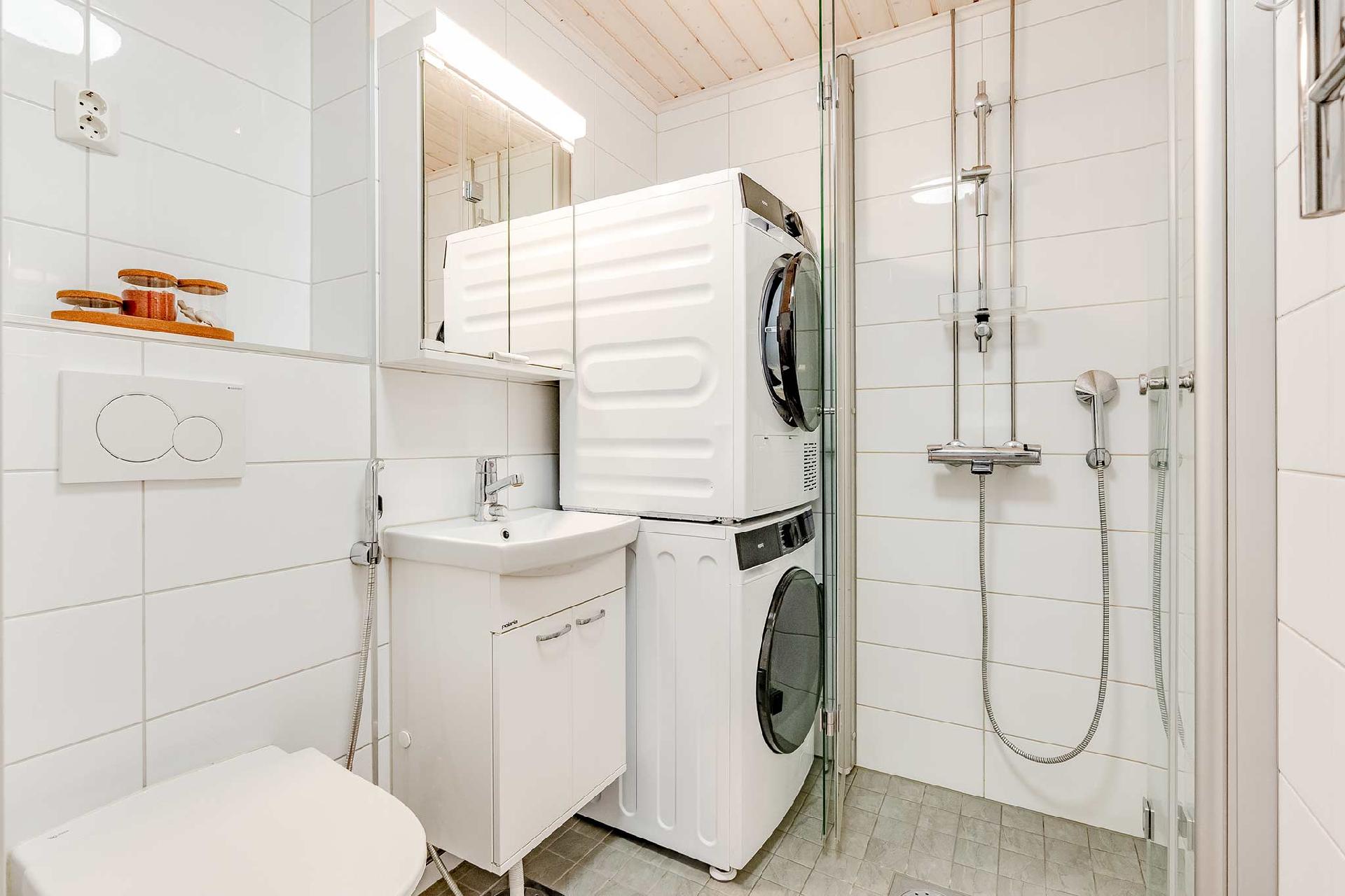 Jukolankatu 2-4, Huikas, Tampere