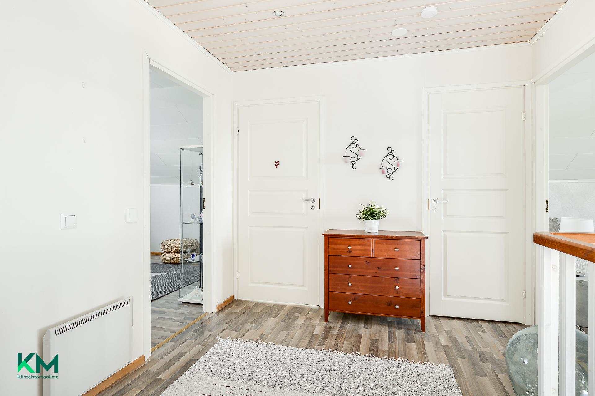 Mesimarjantie 5, Anttila, Muhos