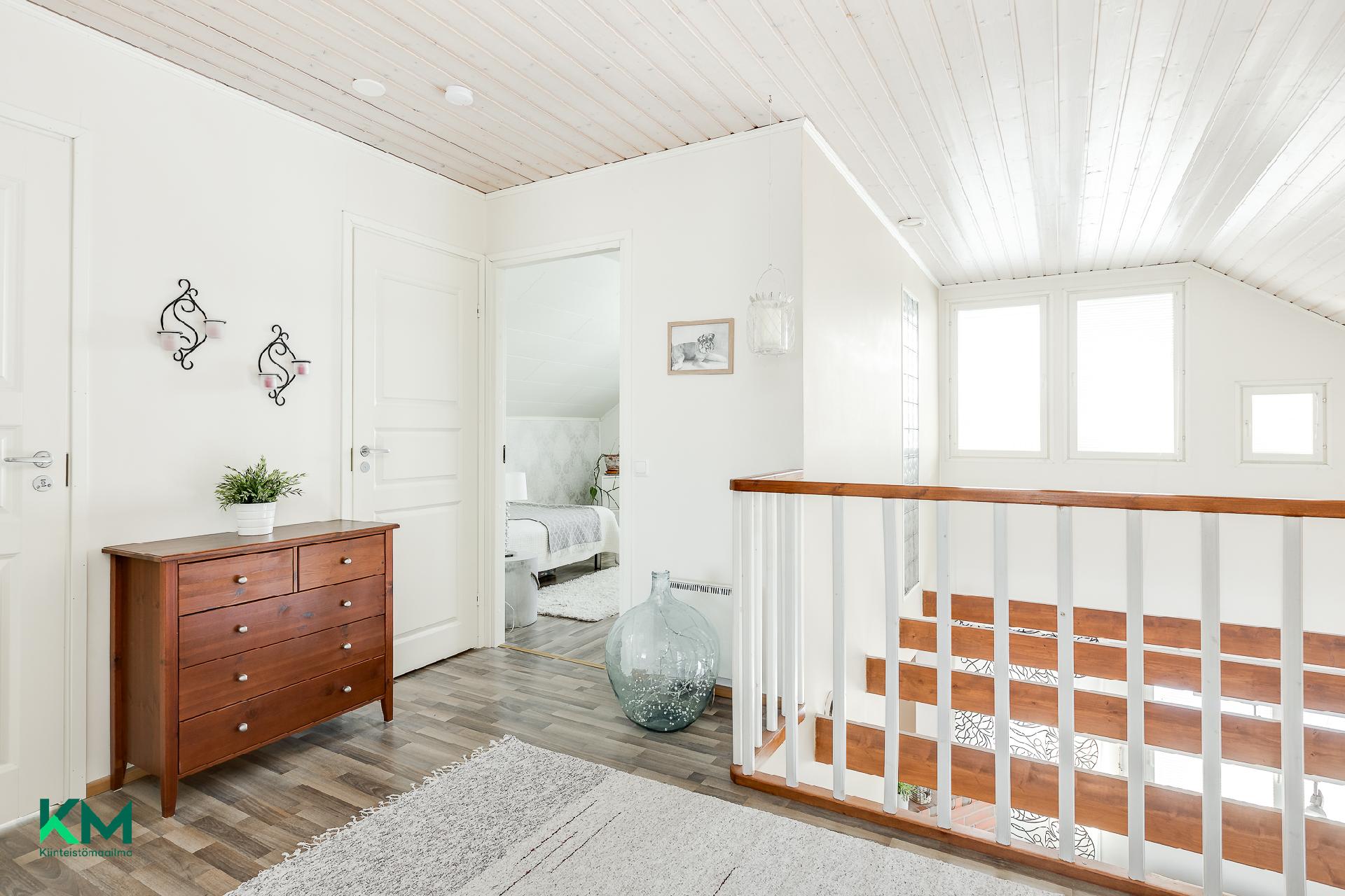 Mesimarjantie 5, Anttila, Muhos