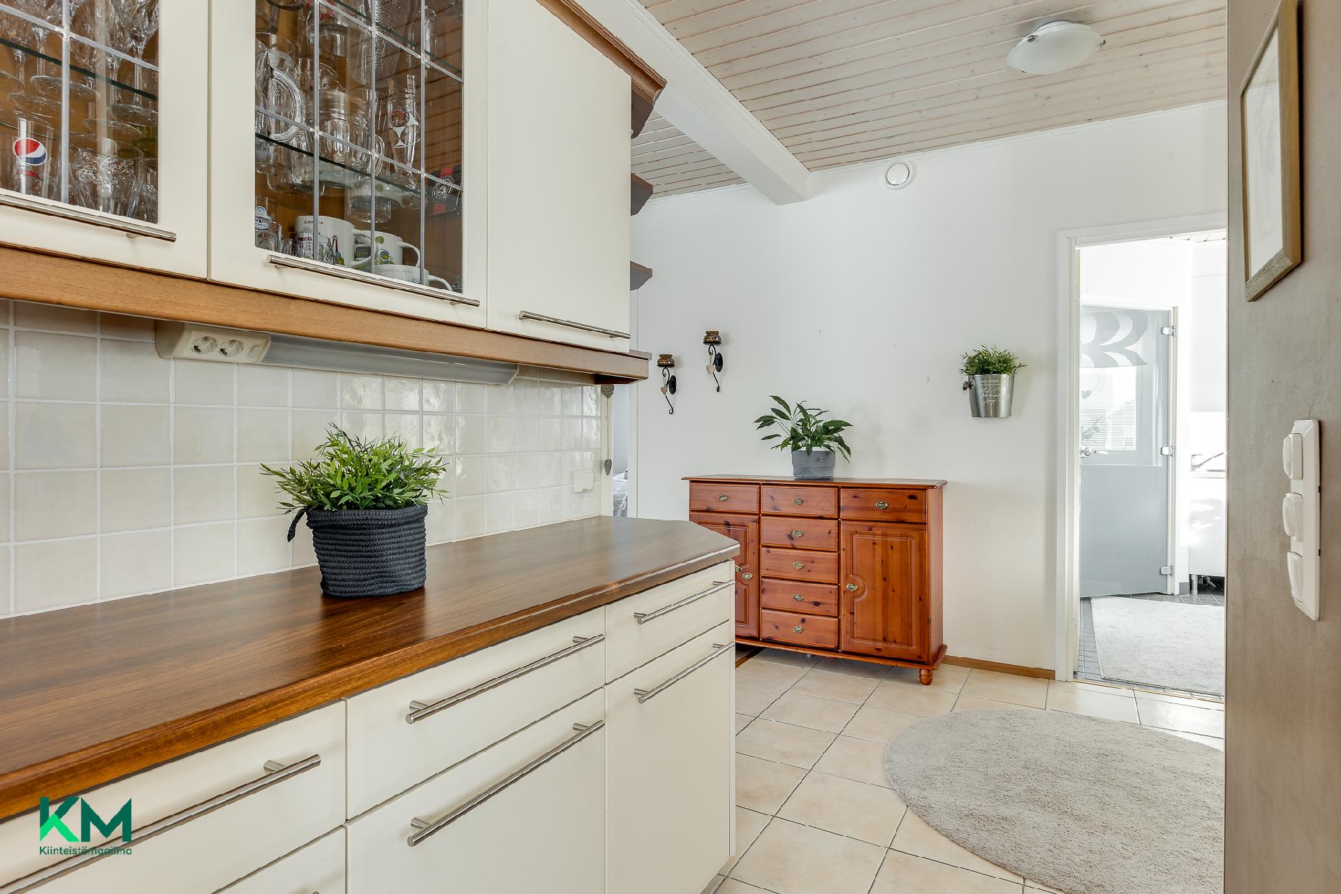 Mesimarjantie 5, Anttila, Muhos