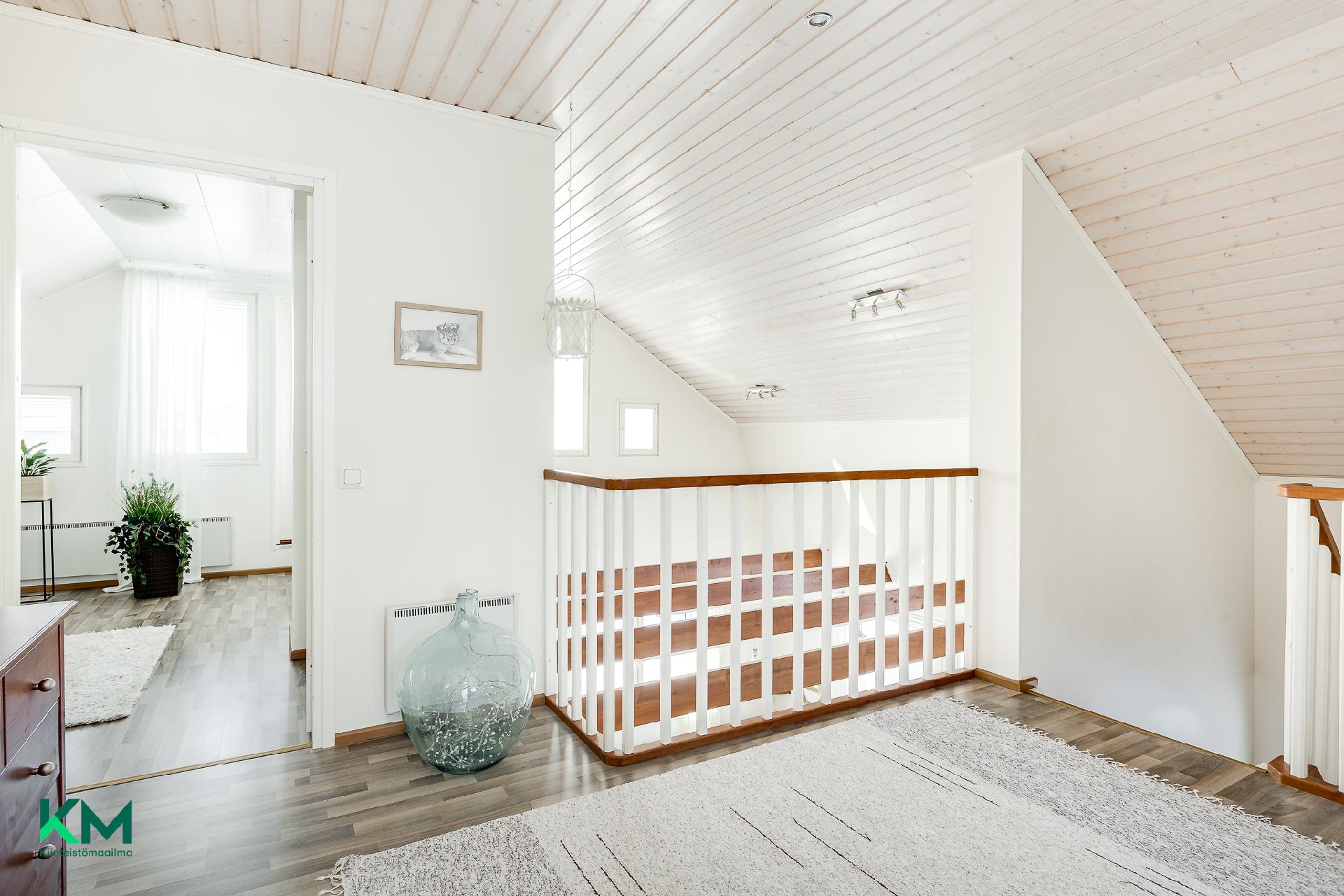 Mesimarjantie 5, Anttila, Muhos