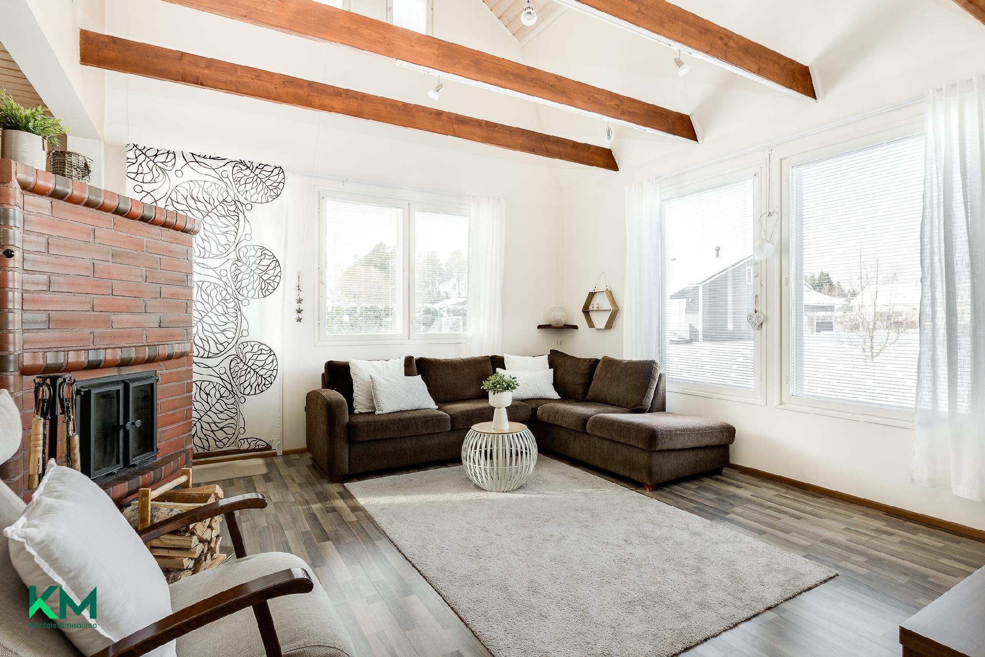 Mesimarjantie 5, Anttila, Muhos