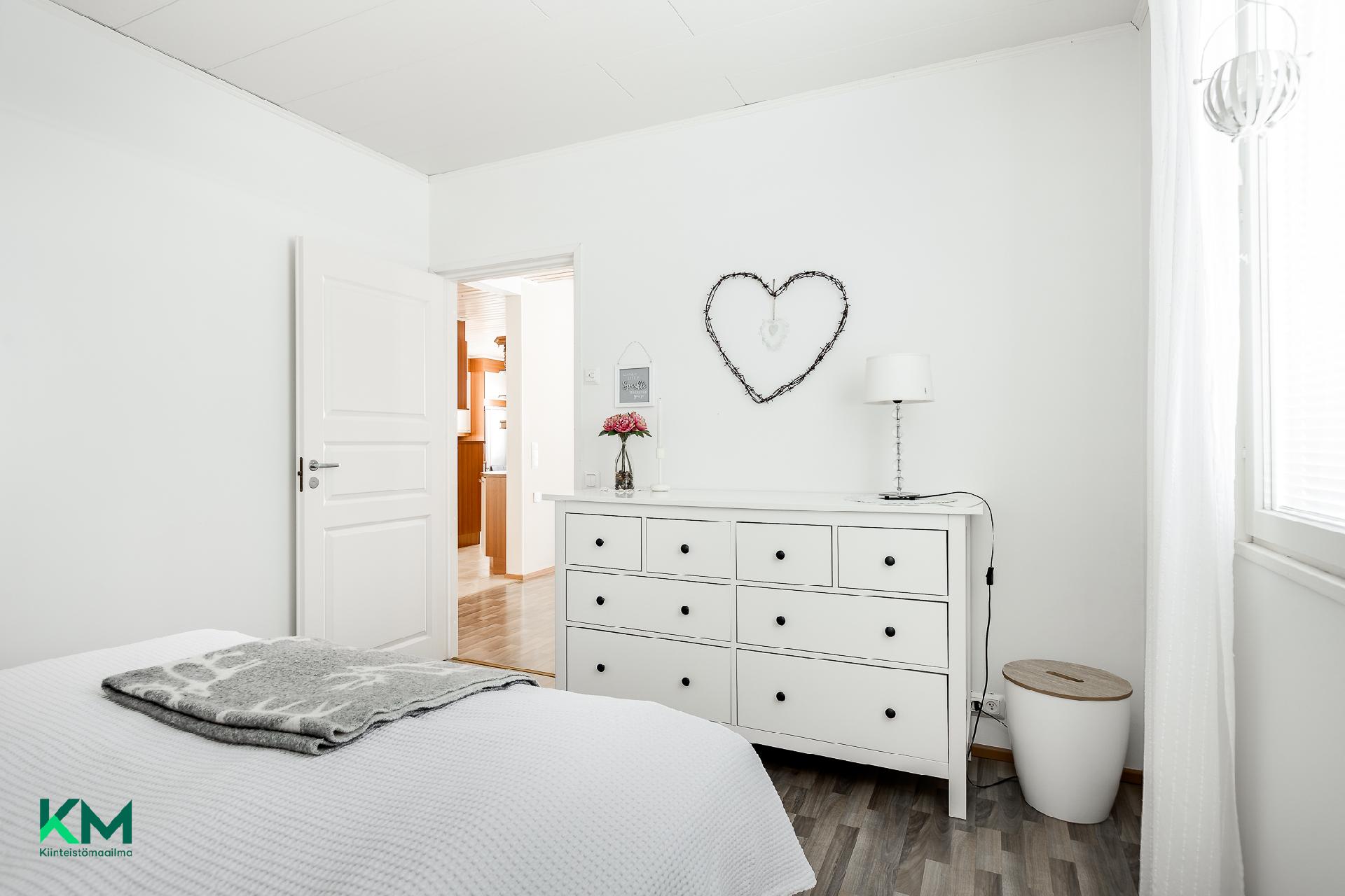 Mesimarjantie 5, Anttila, Muhos